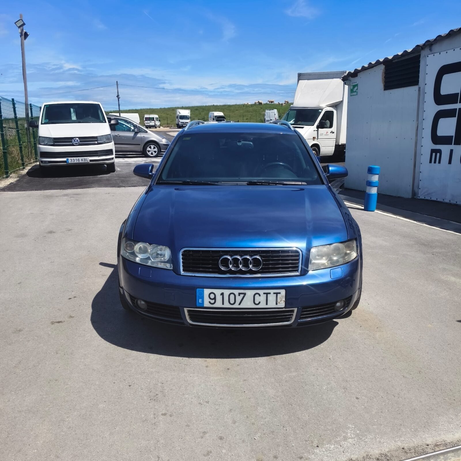 AUDI A4 2.5 TDI V6