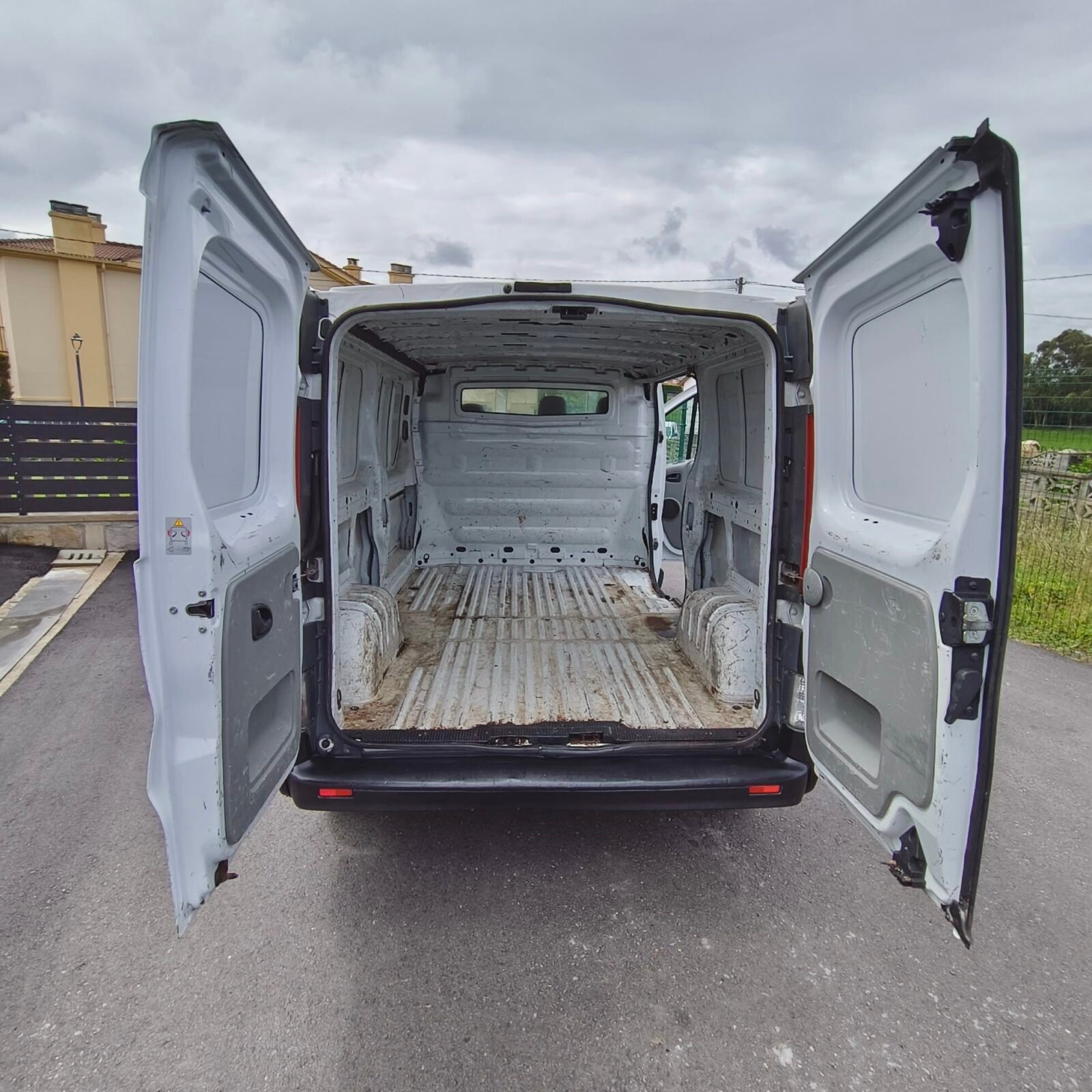 OPEL VIVARO 2.0 CDTI 16V COMBI CORTO