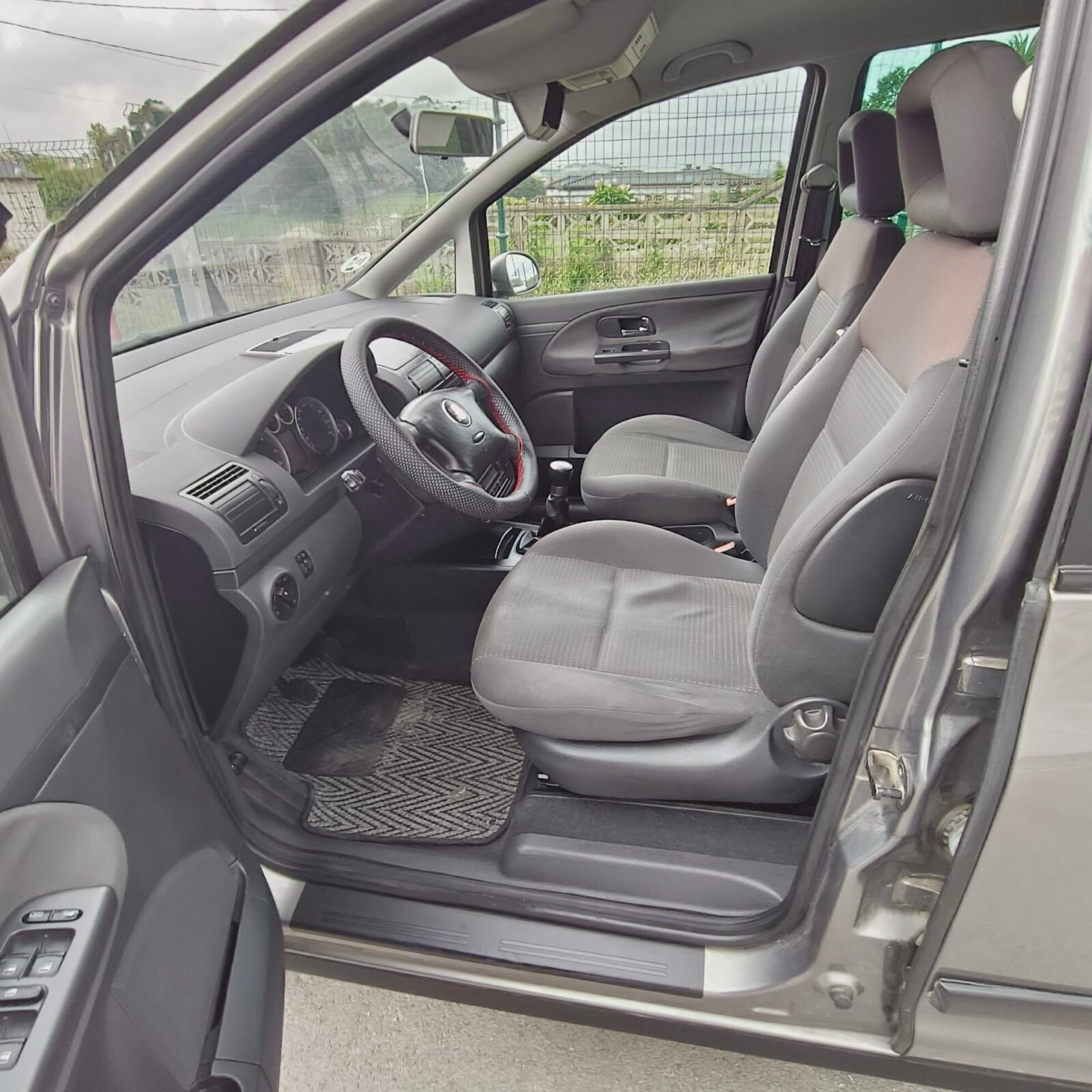 SEAT ALHAMBRA 2.0TDI