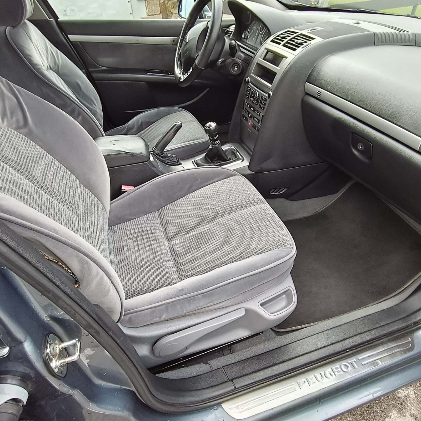 PEUGEOT 407 2.0 HDI 16V