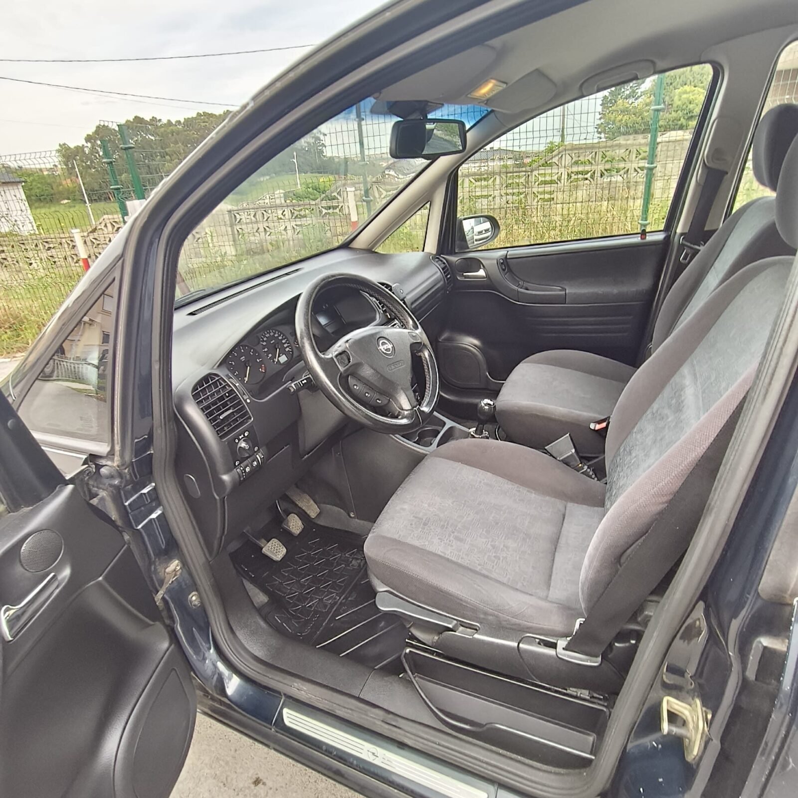 OPEL Zafira 1.8 16V ELEGANCE
