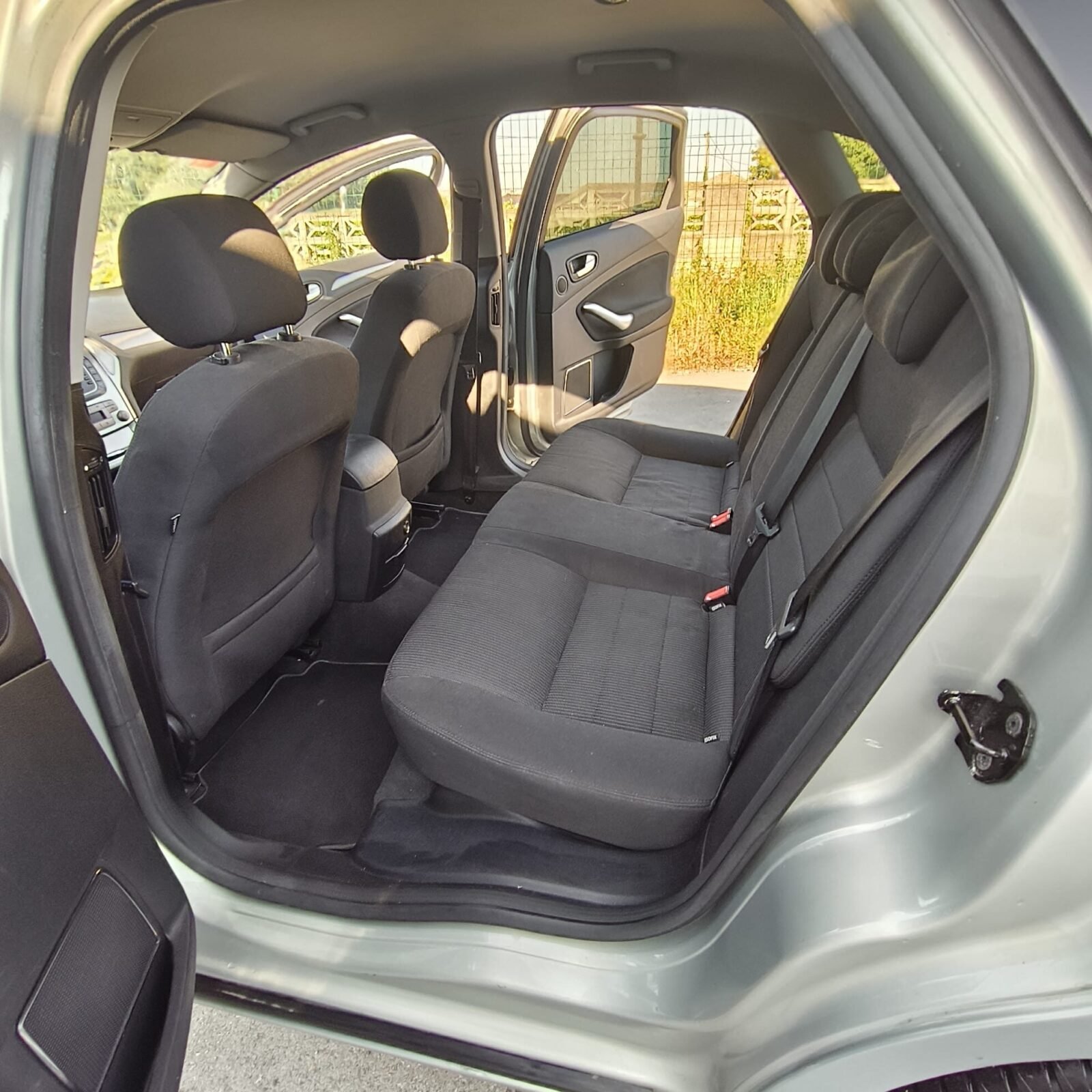 FORD MONDEO 2.0 tdci