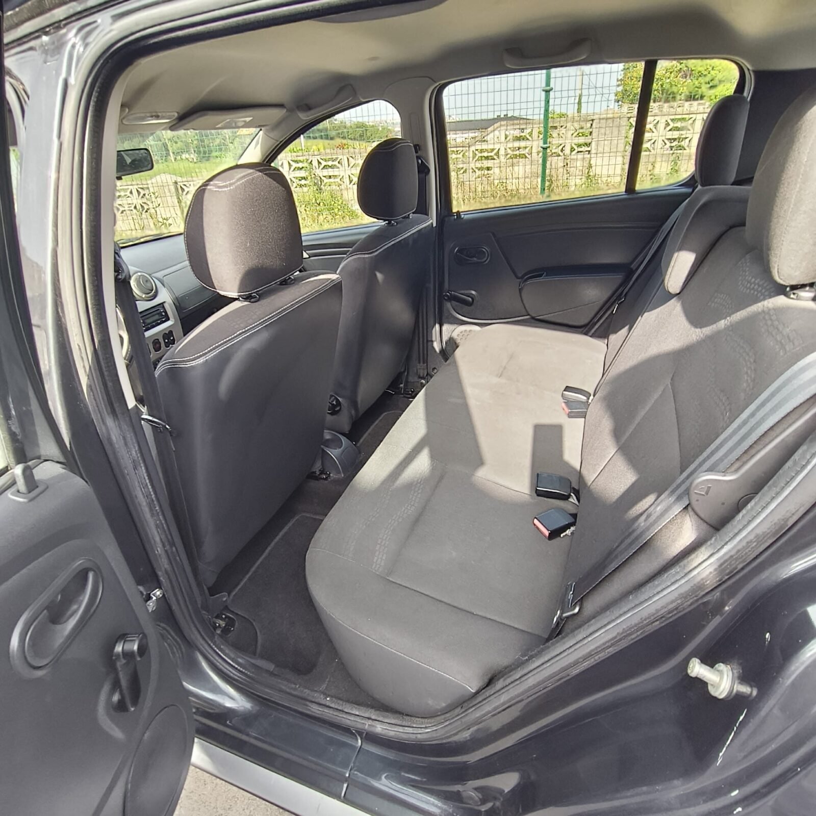 DACIA SANDERO STEEPWAY 1.6i