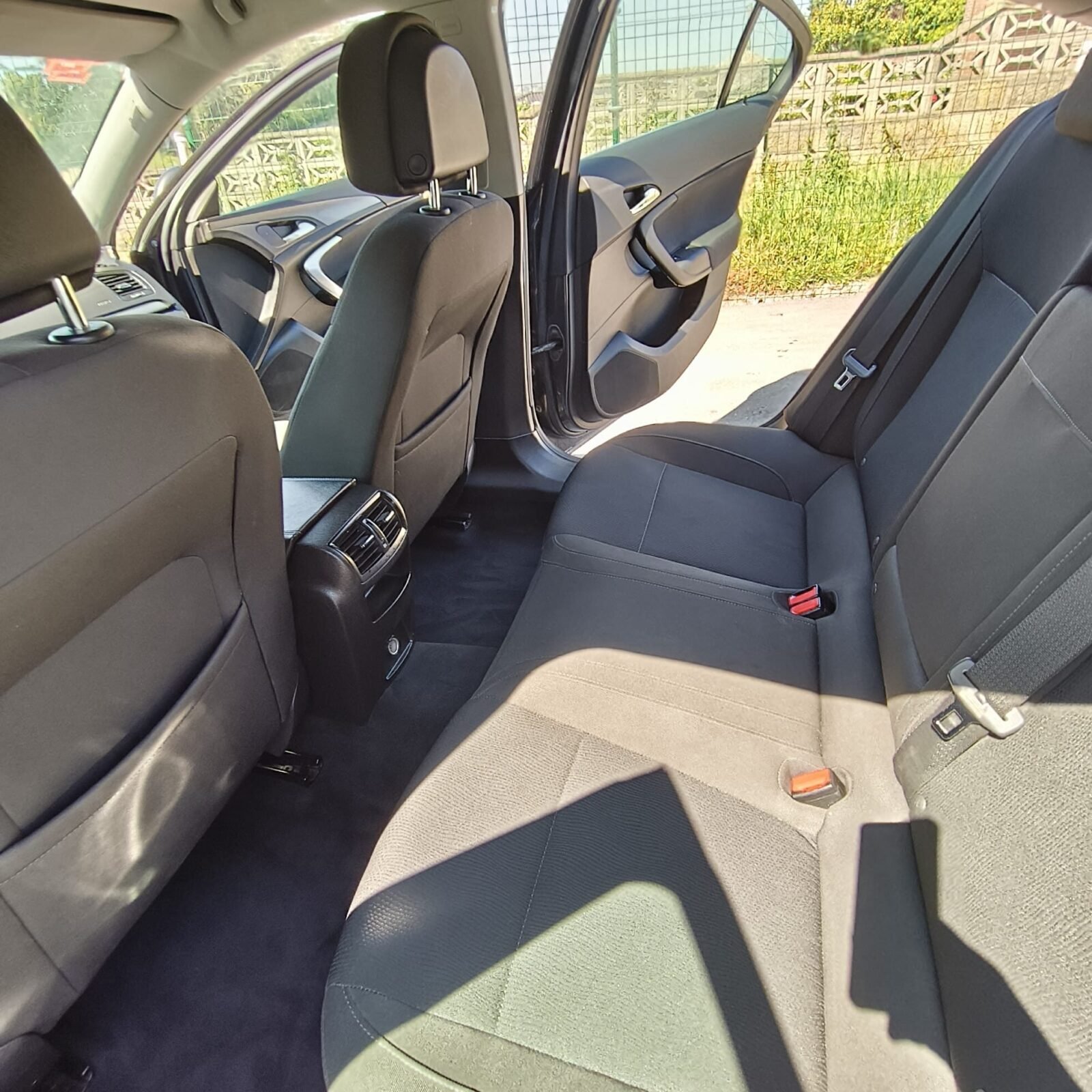 OPEL INSIGNIA 2.0 CDTI 16V
