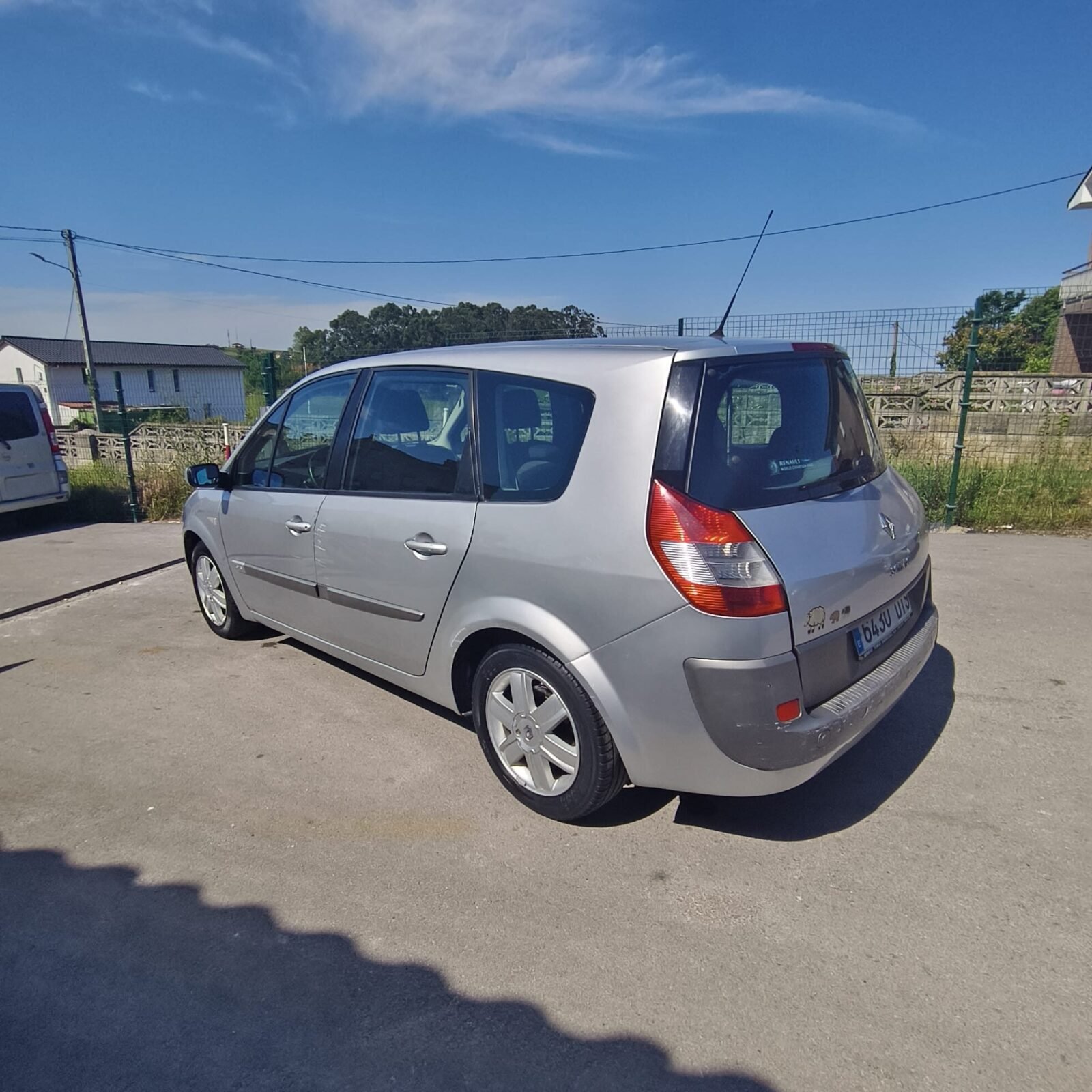 RENAULT SCENIC 1.6i 16V