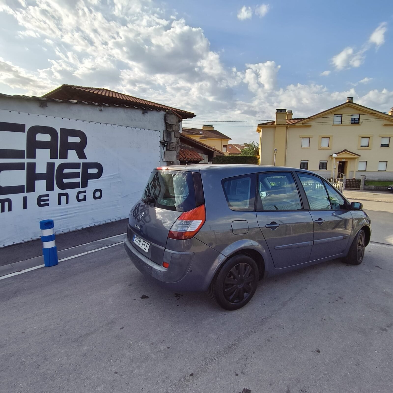 RENAULT GRAND SCENIC 1.6i 