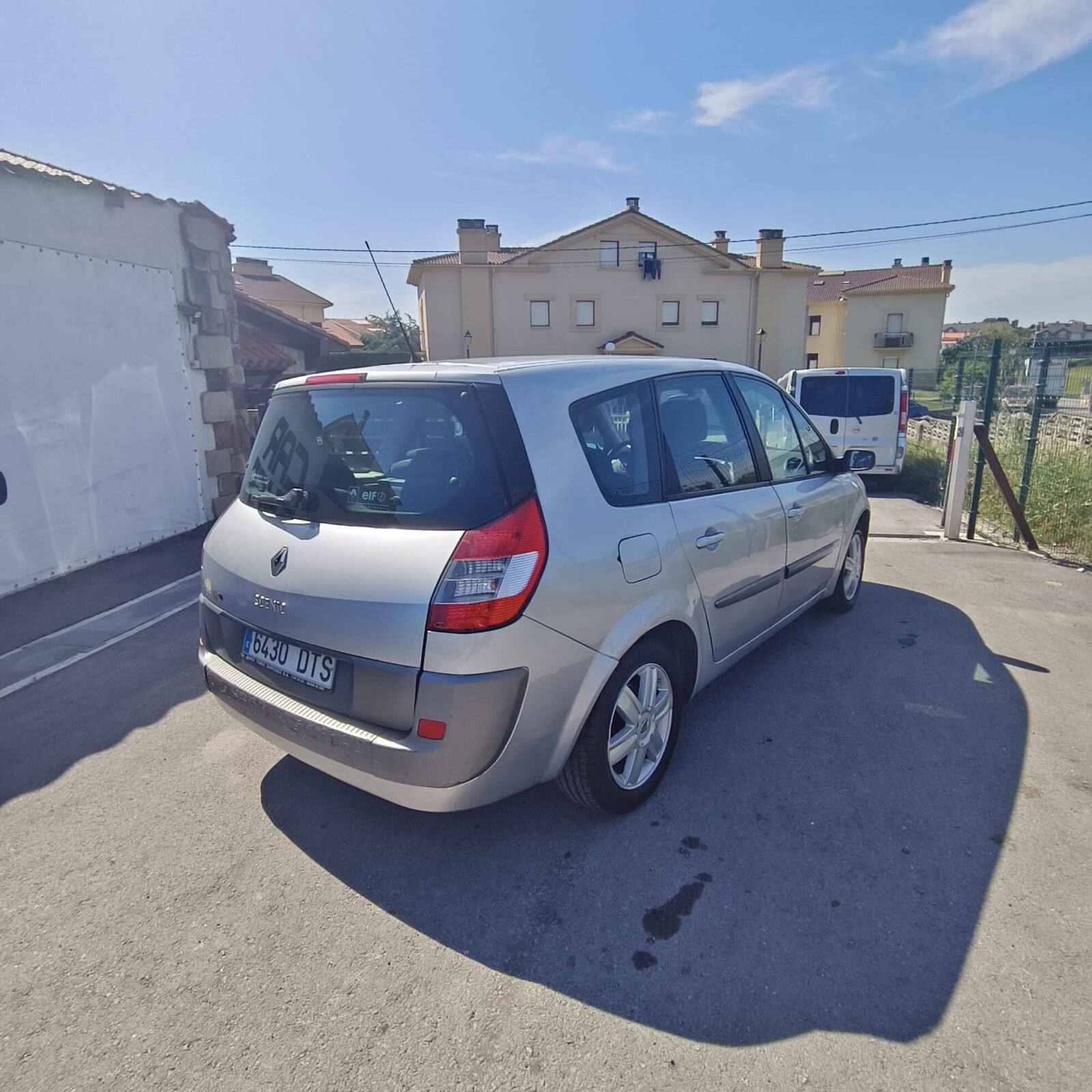 RENAULT SCENIC 1.6i 16V