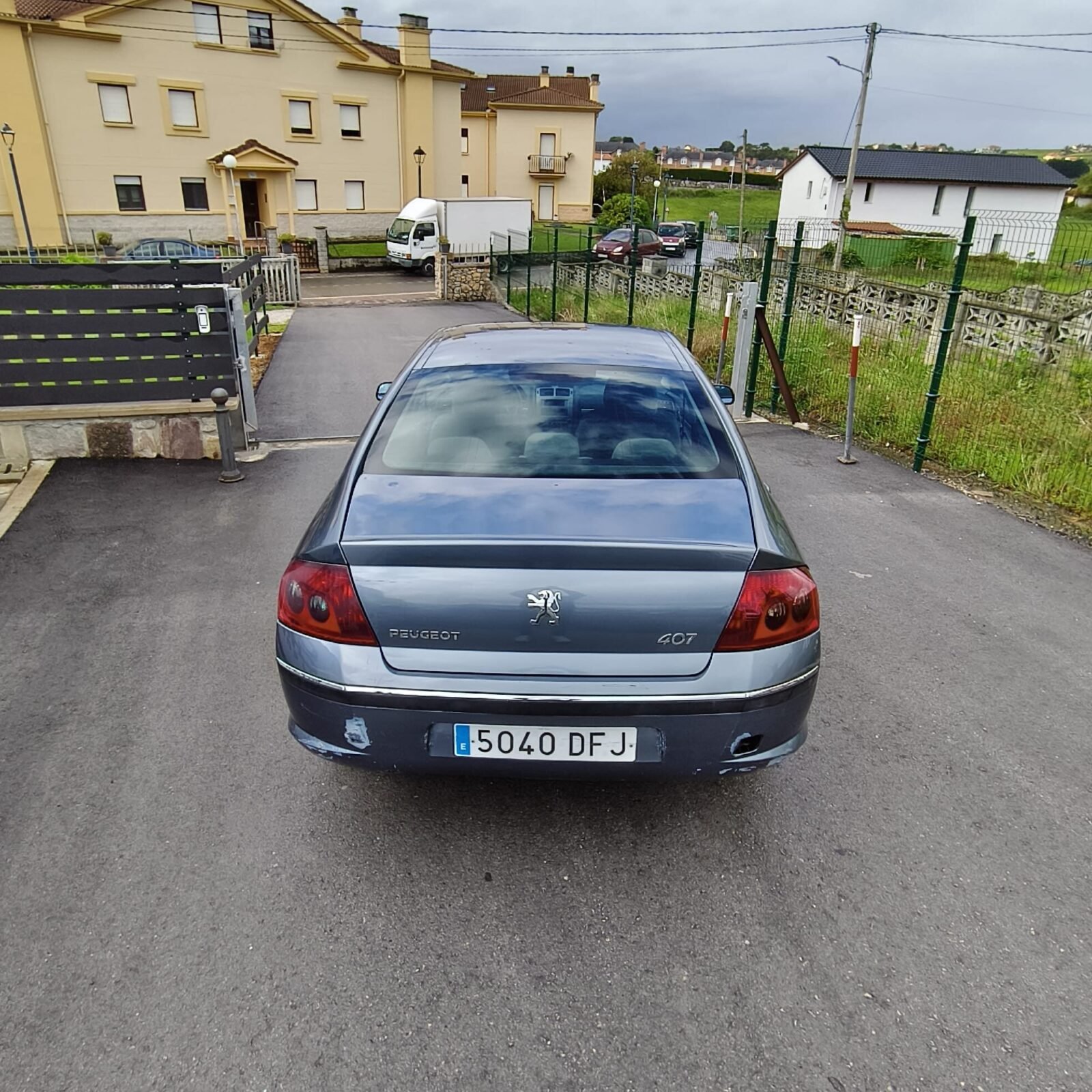 PEUGEOT 407 2.0 HDI 16V