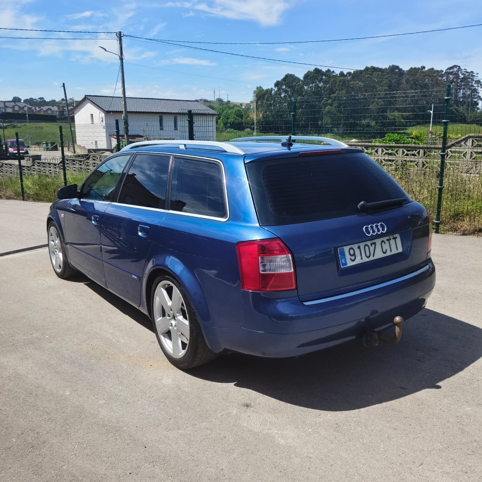 AUDI A4 2.5 TDI V6