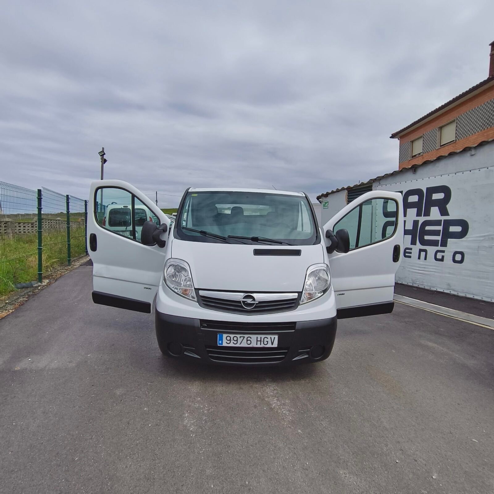 OPEL VIVARO 2.0 CDTI 16V COMBI CORTO
