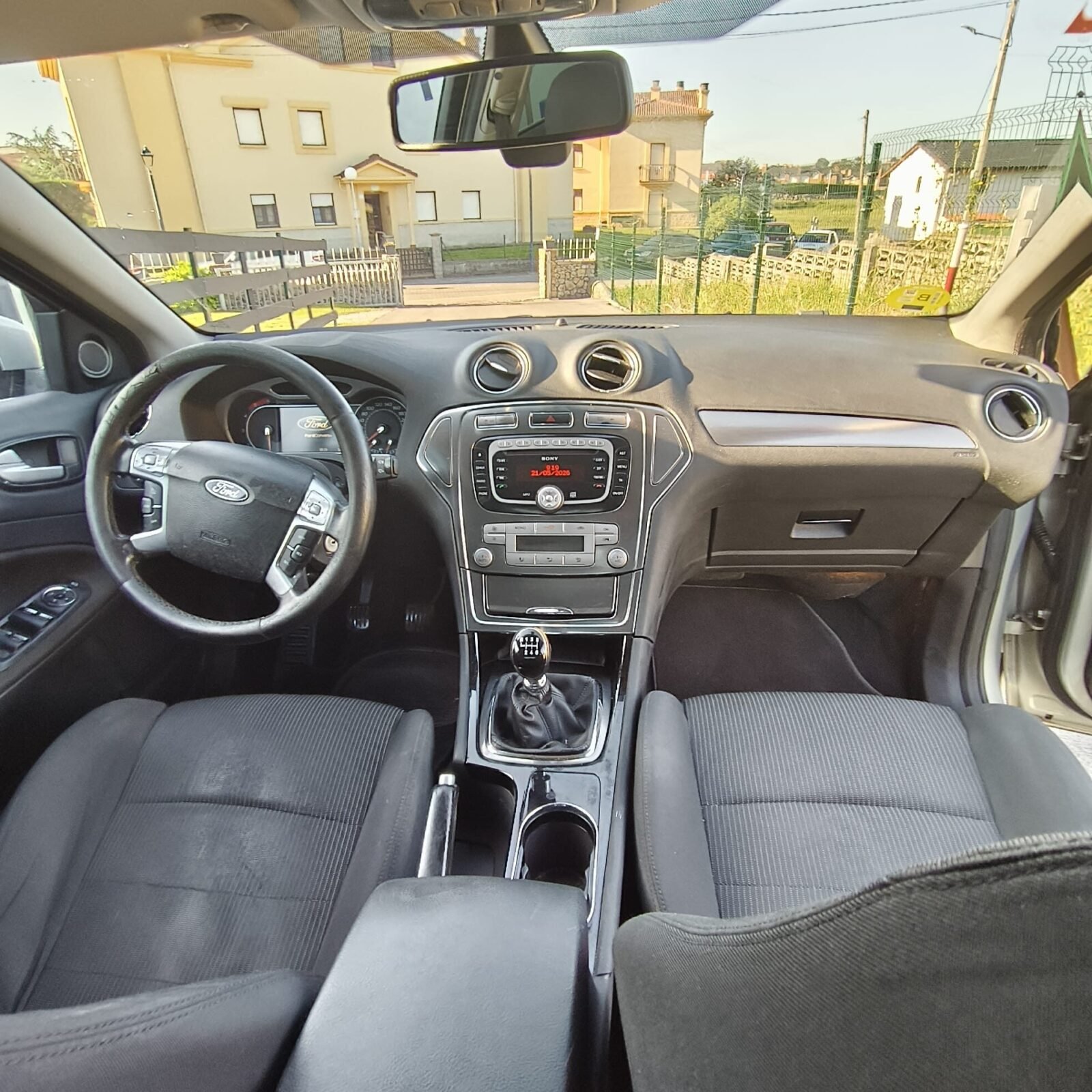 FORD MONDEO 2.0 tdci