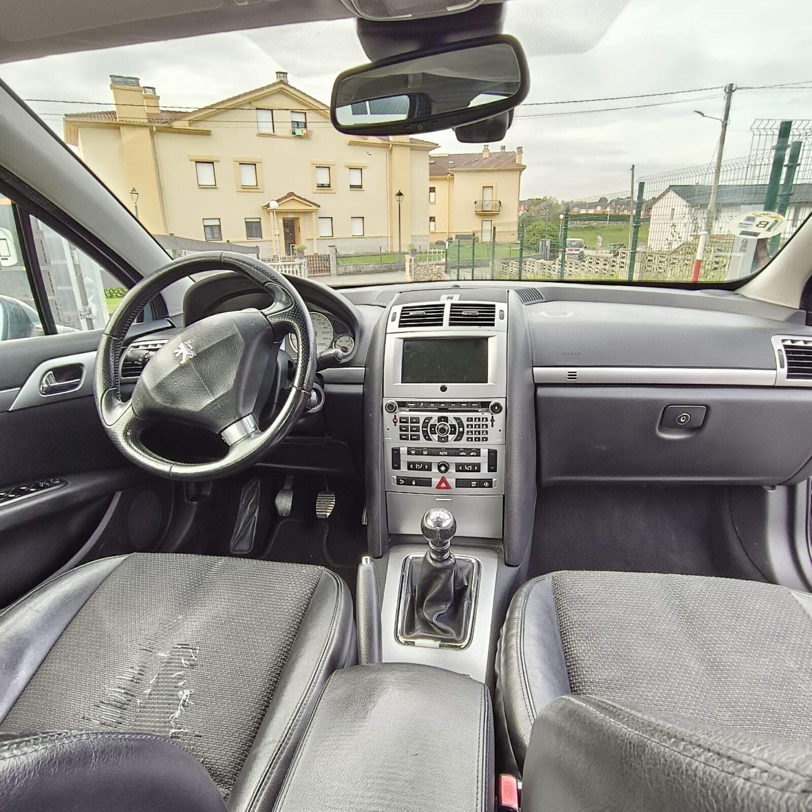PEUGEOT 407 2.0 HDI SPORT