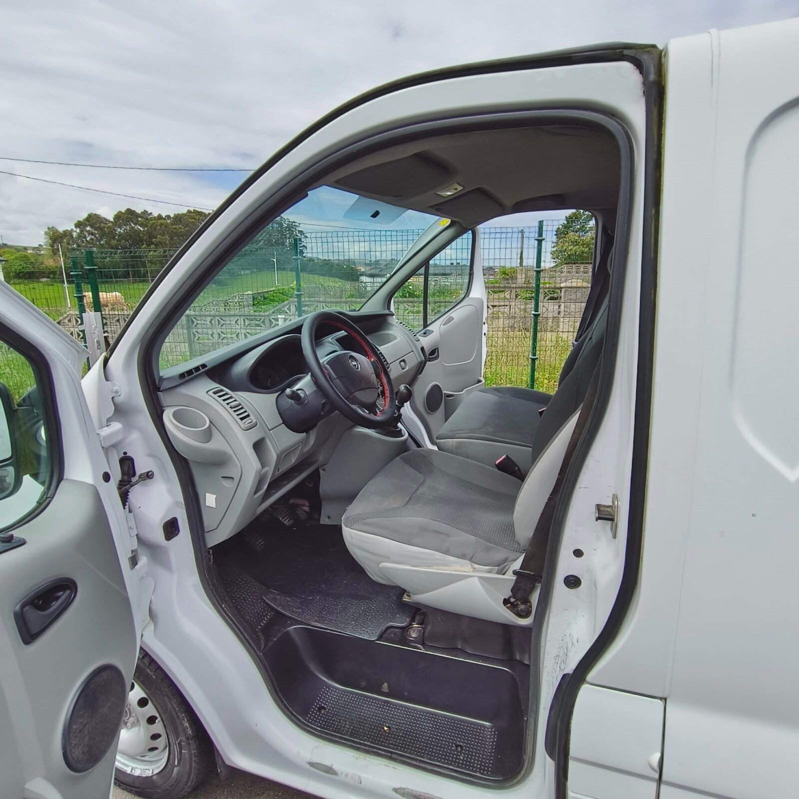 OPEL VIVARO 2.0 CDTI 16V COMBI CORTO
