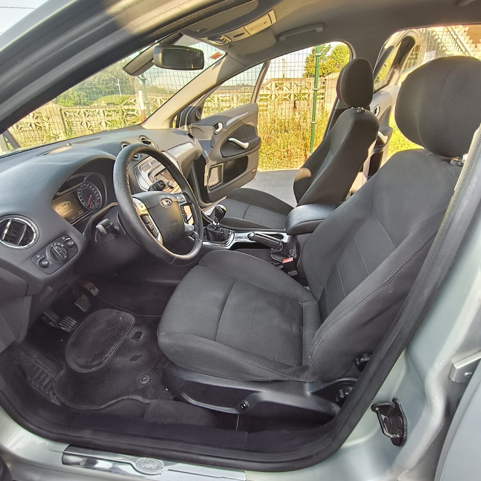 FORD MONDEO 2.0 tdci