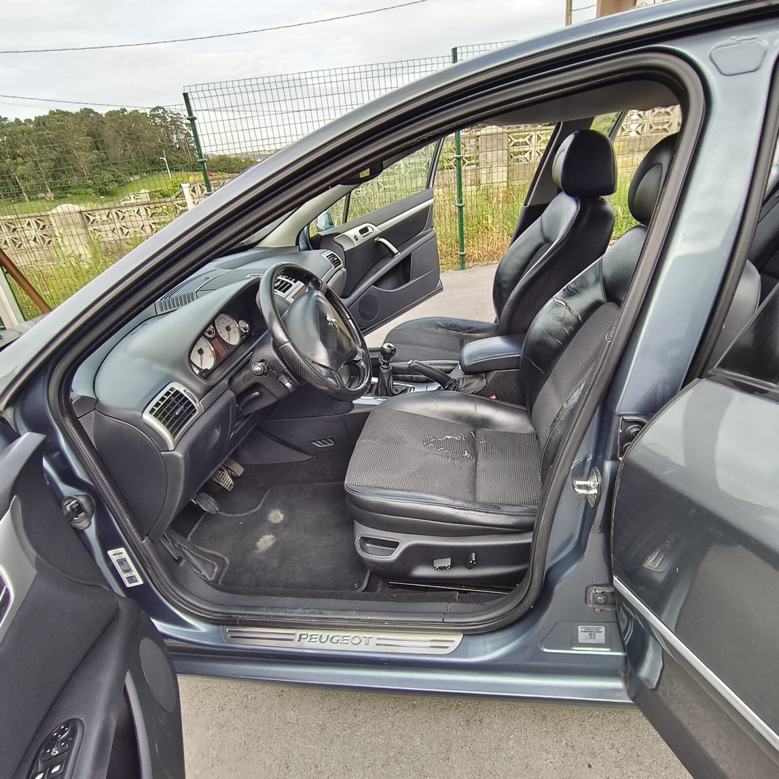 PEUGEOT 407 2.0 HDI SPORT