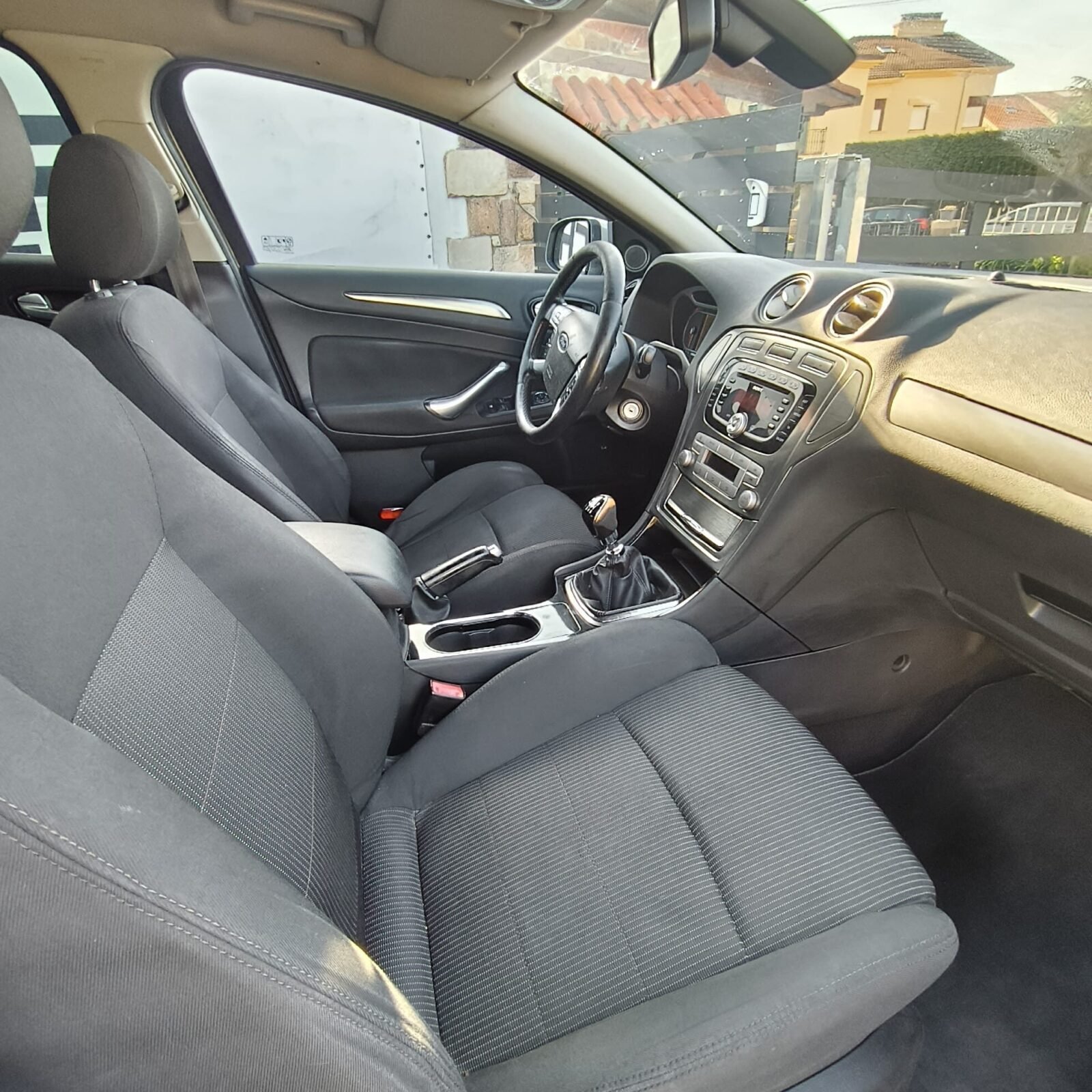 FORD MONDEO 2.0 tdci