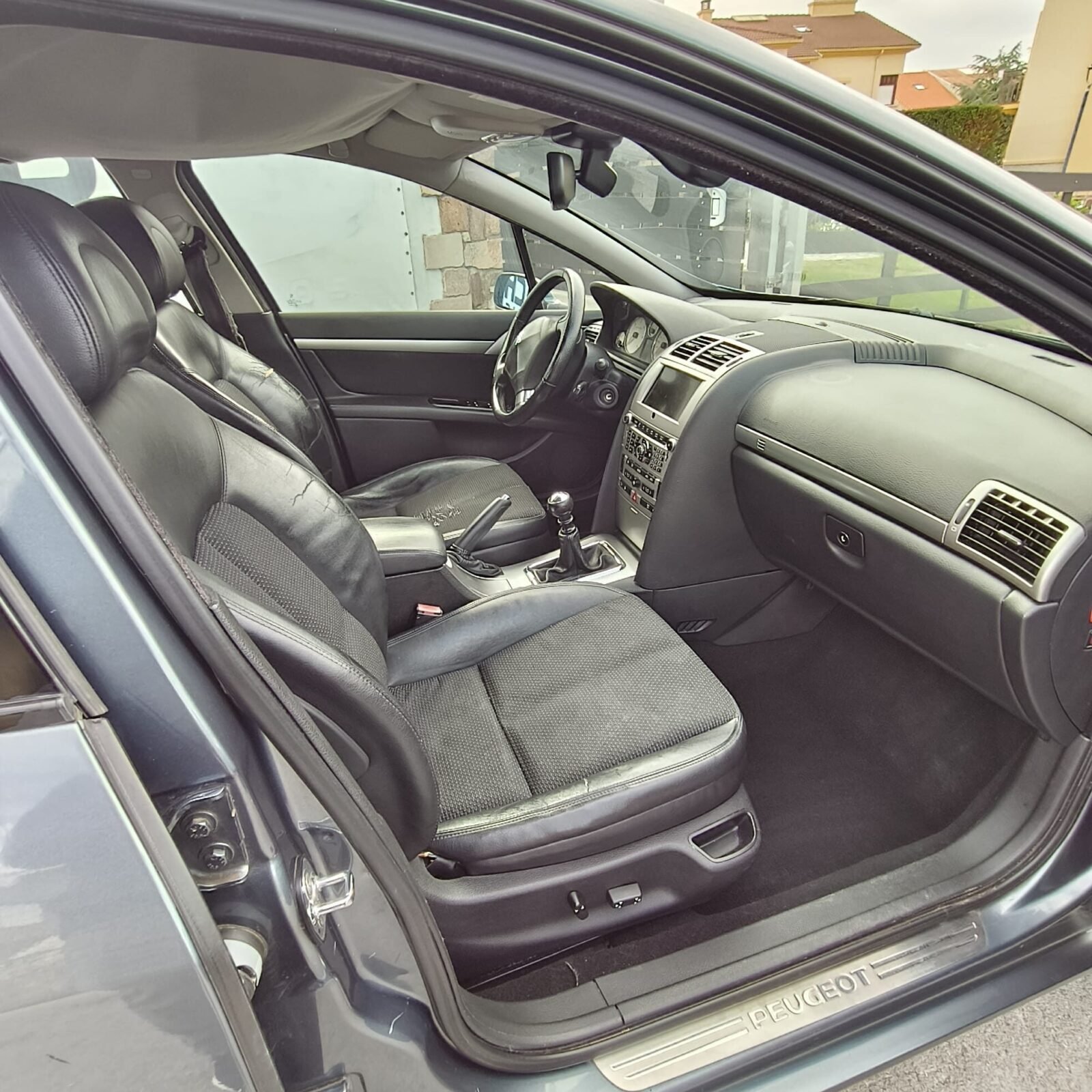 PEUGEOT 407 2.0 HDI SPORT