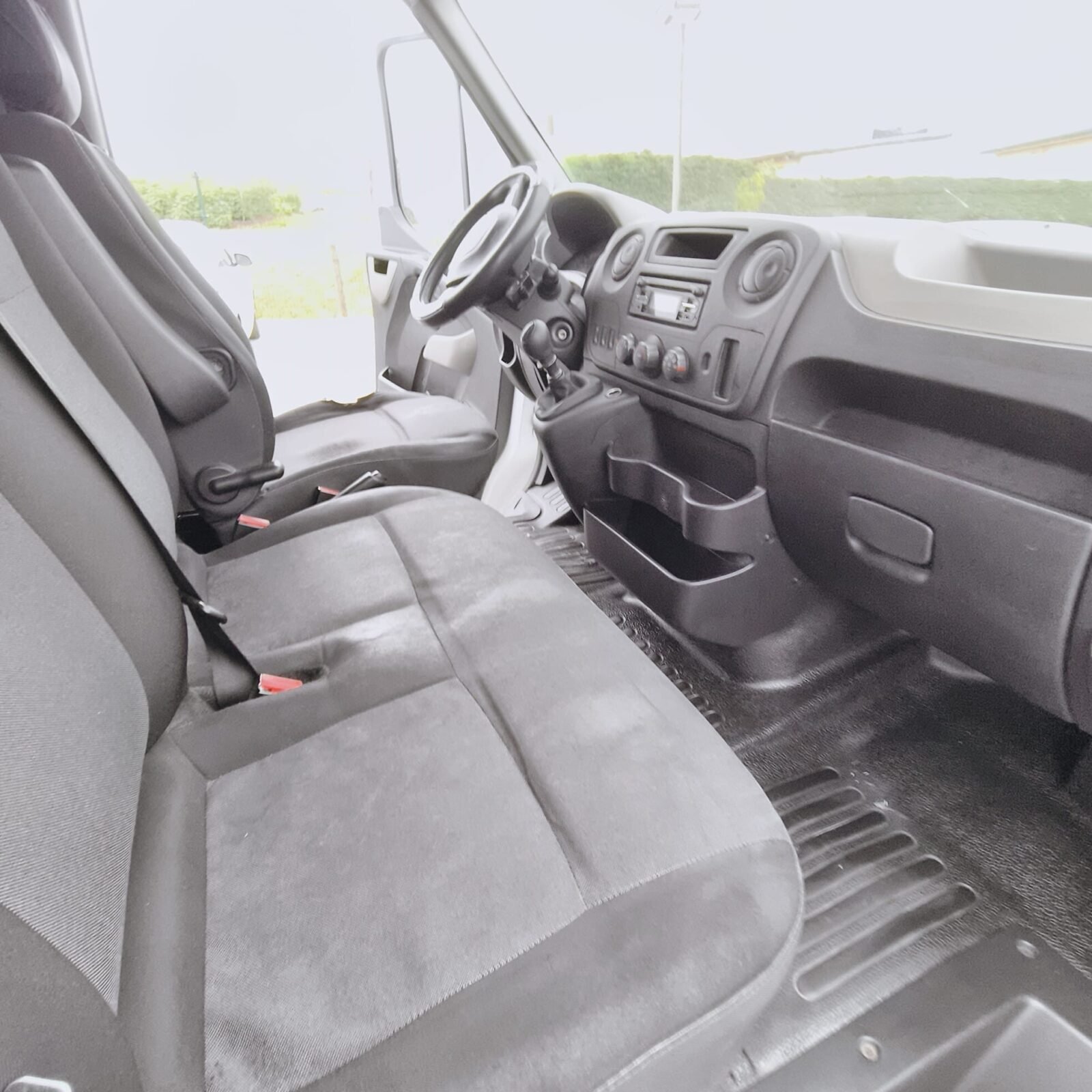 RENAULT MASTER 2.3