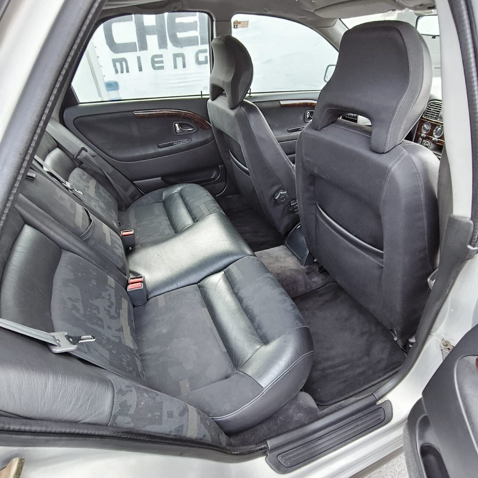 VOLVO S40 2.0 TURBO