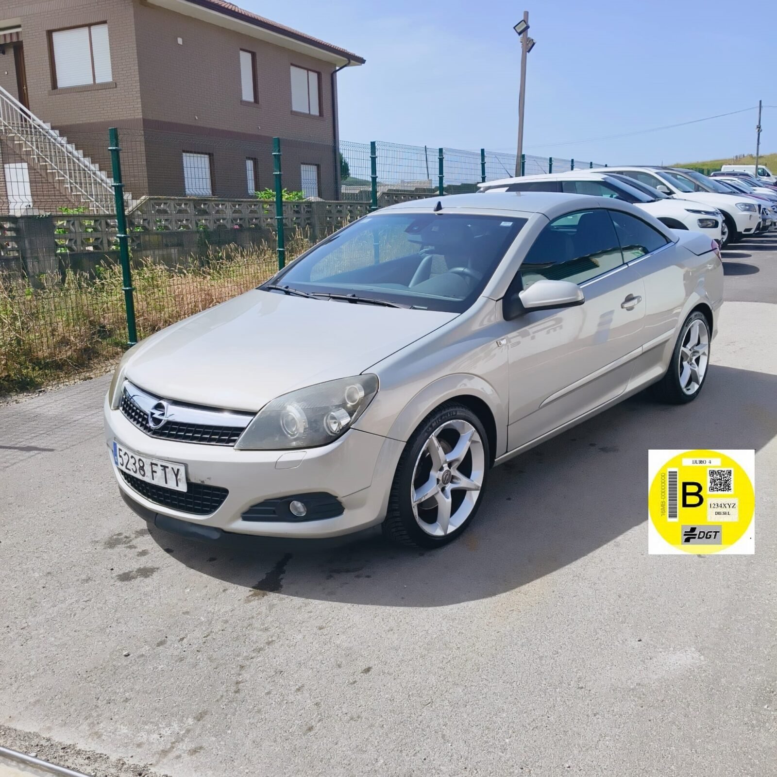 OPEL Astra Twin Top 1.9 CDTi Enjoy