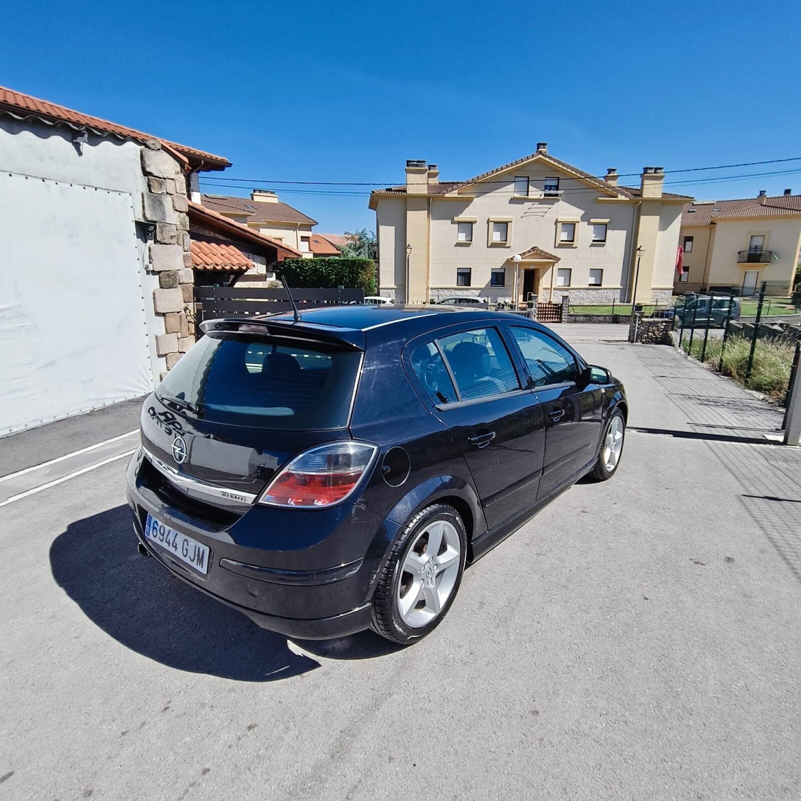 OPEL Astra 1.9 CDTI