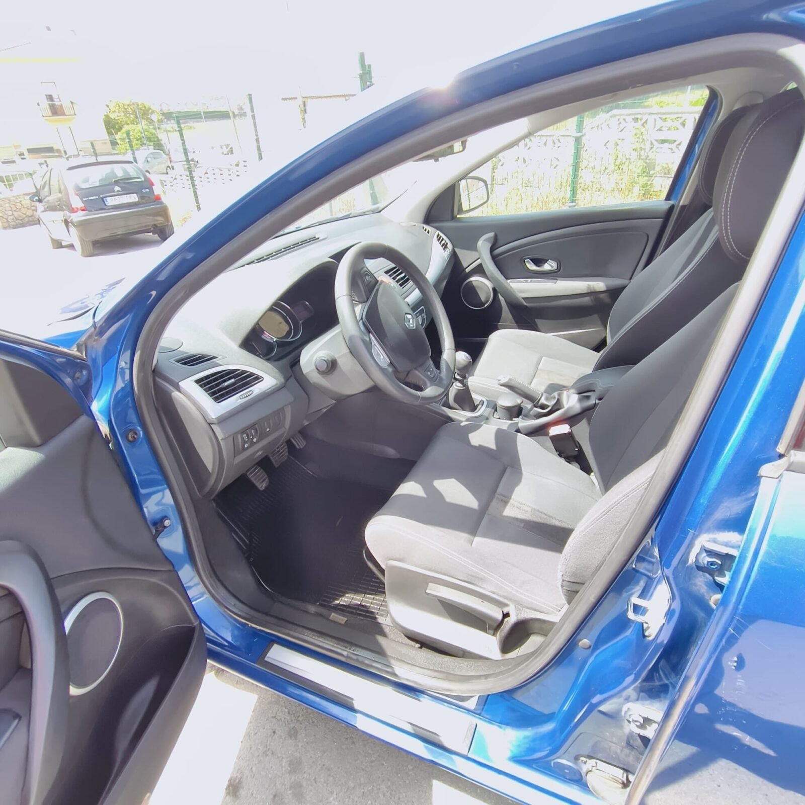 RENAULT Megane DYNAMIQUE 1.9 DCI