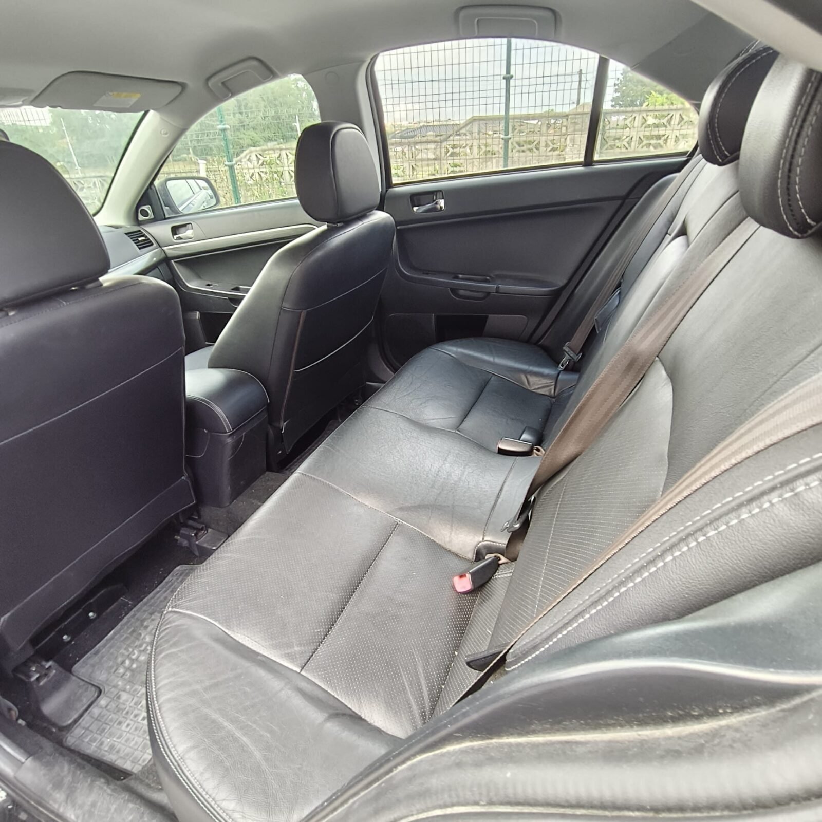 MITSUBISHI LANCER SPORTBACK 1.8