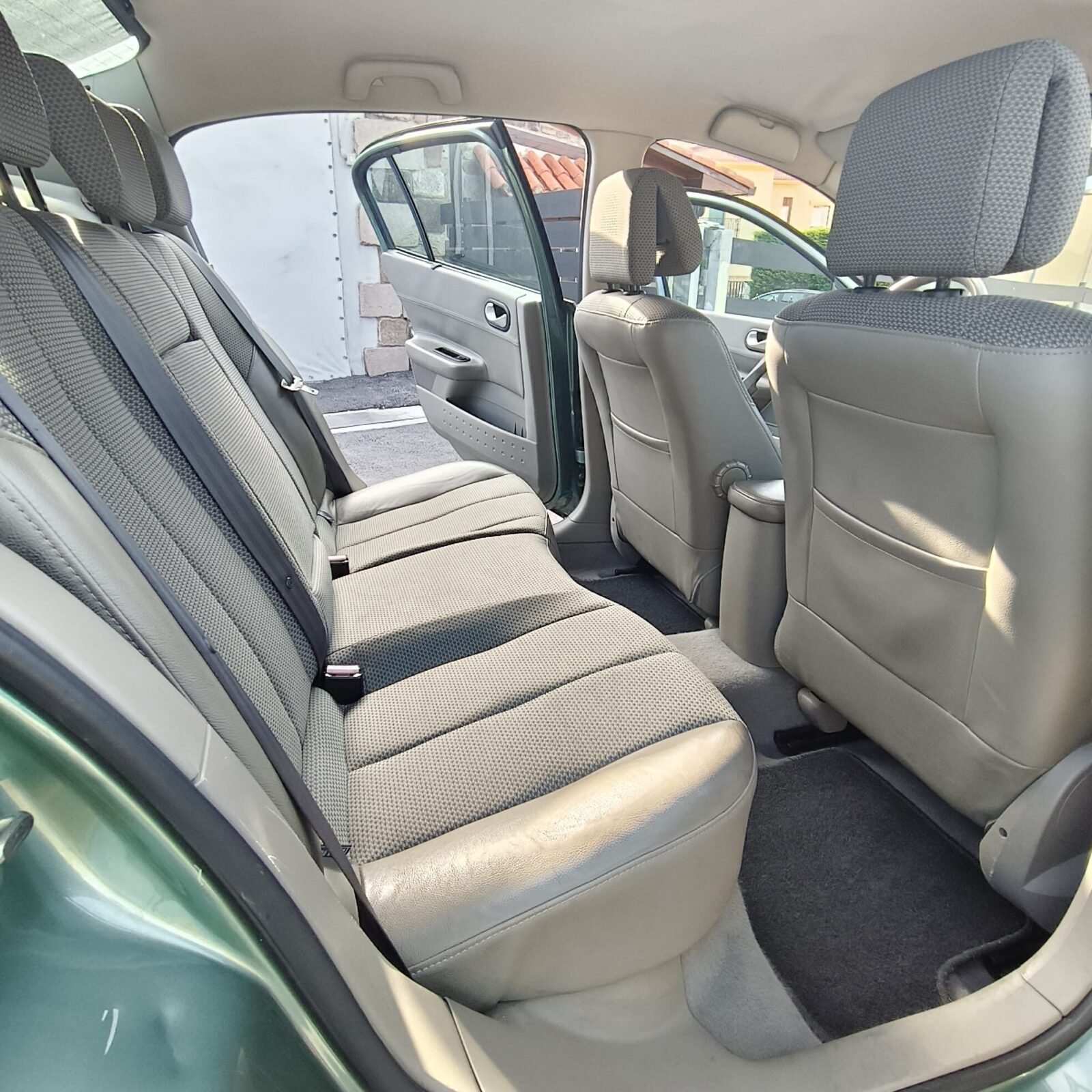 RENAULT Megane 1.6 16V DYNAMIQUE