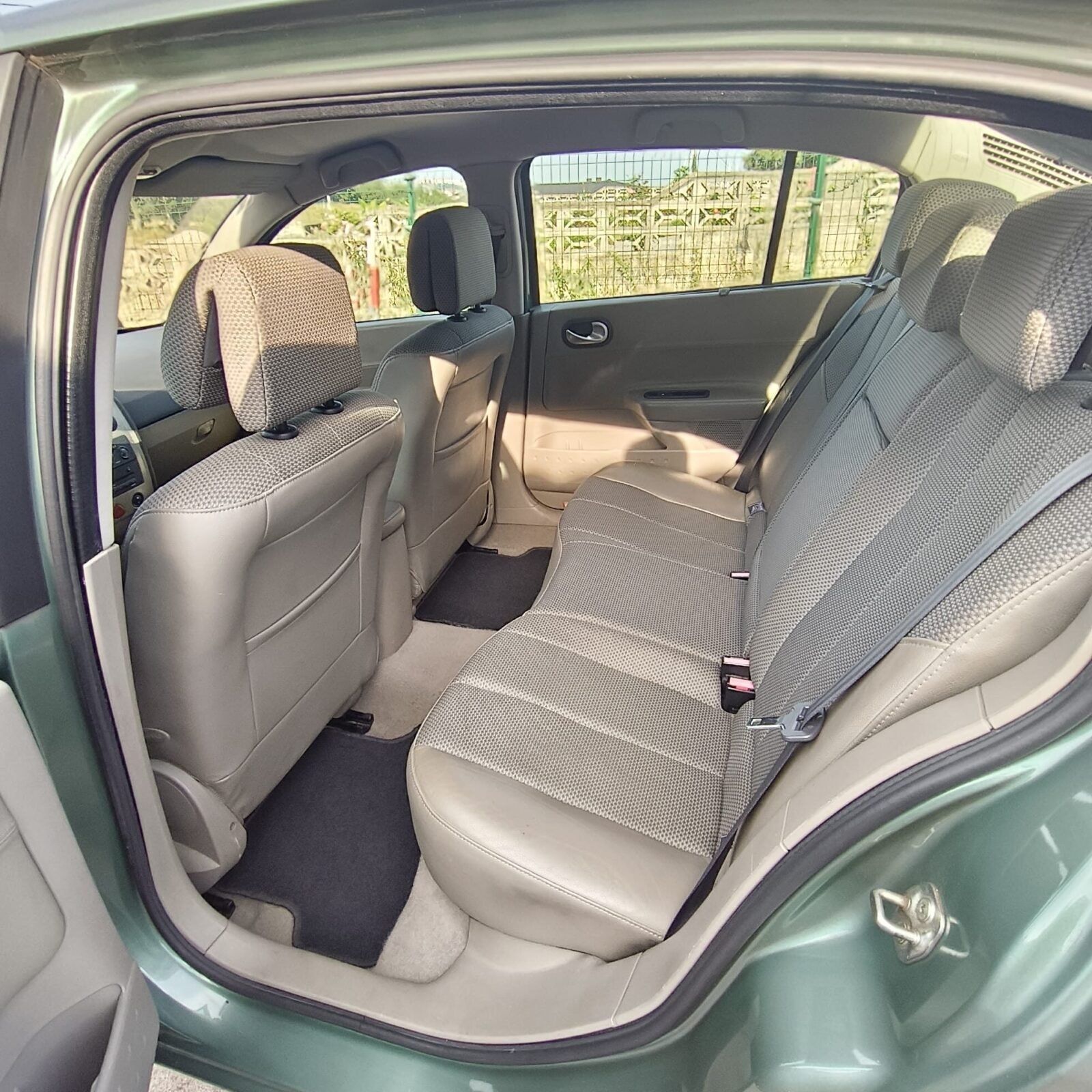 RENAULT Megane 1.6 16V DYNAMIQUE