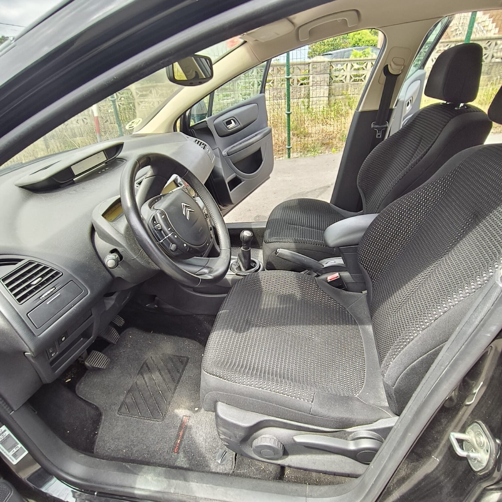 CITROEN C4 1.6 HDI COLLECTION