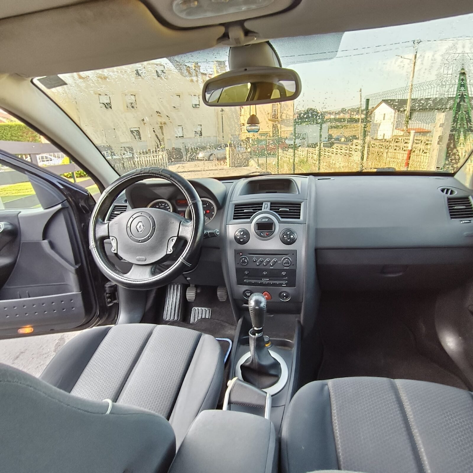 RENAULT Megane 1.6i 