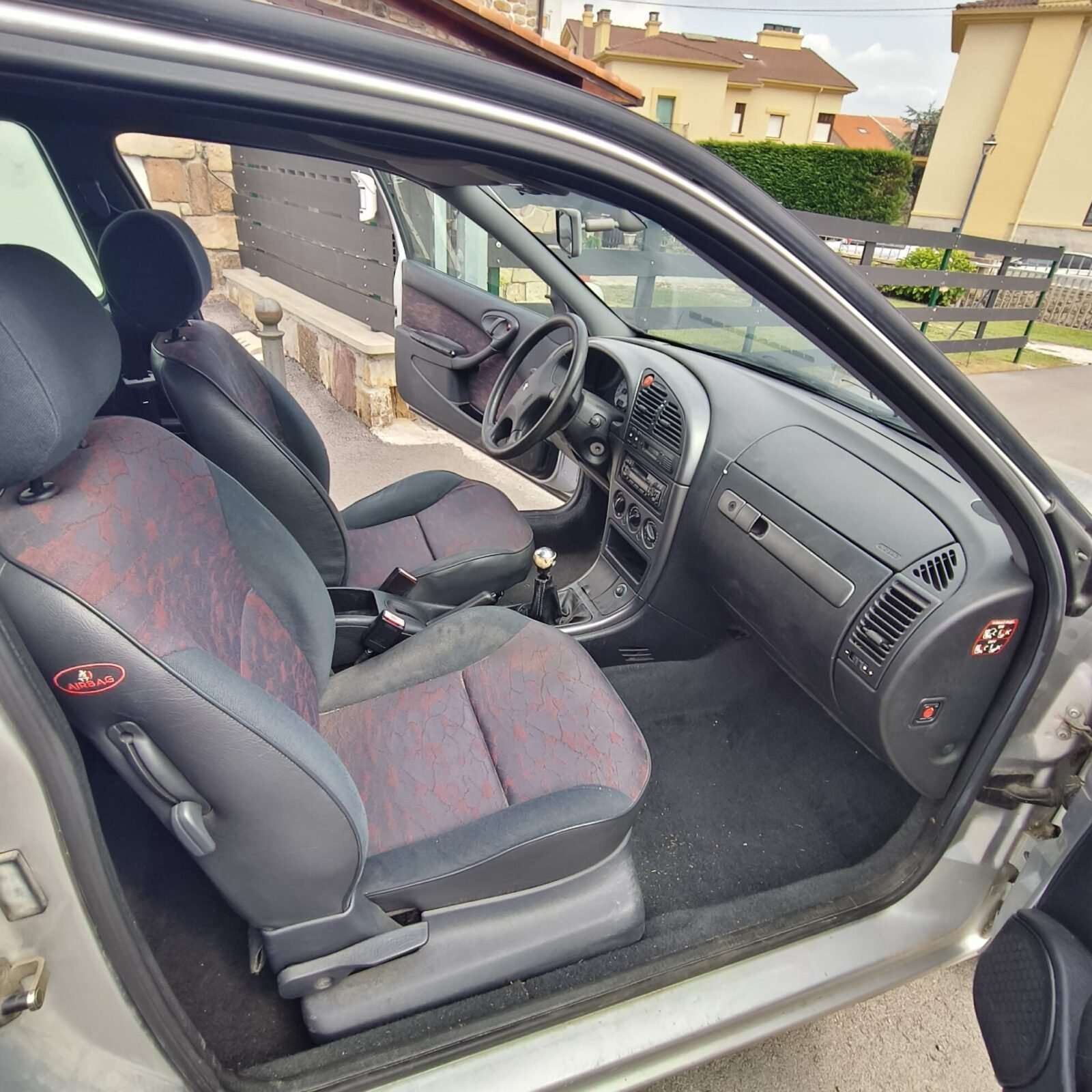 CITROEN XSARA COUPÉ 1.9D