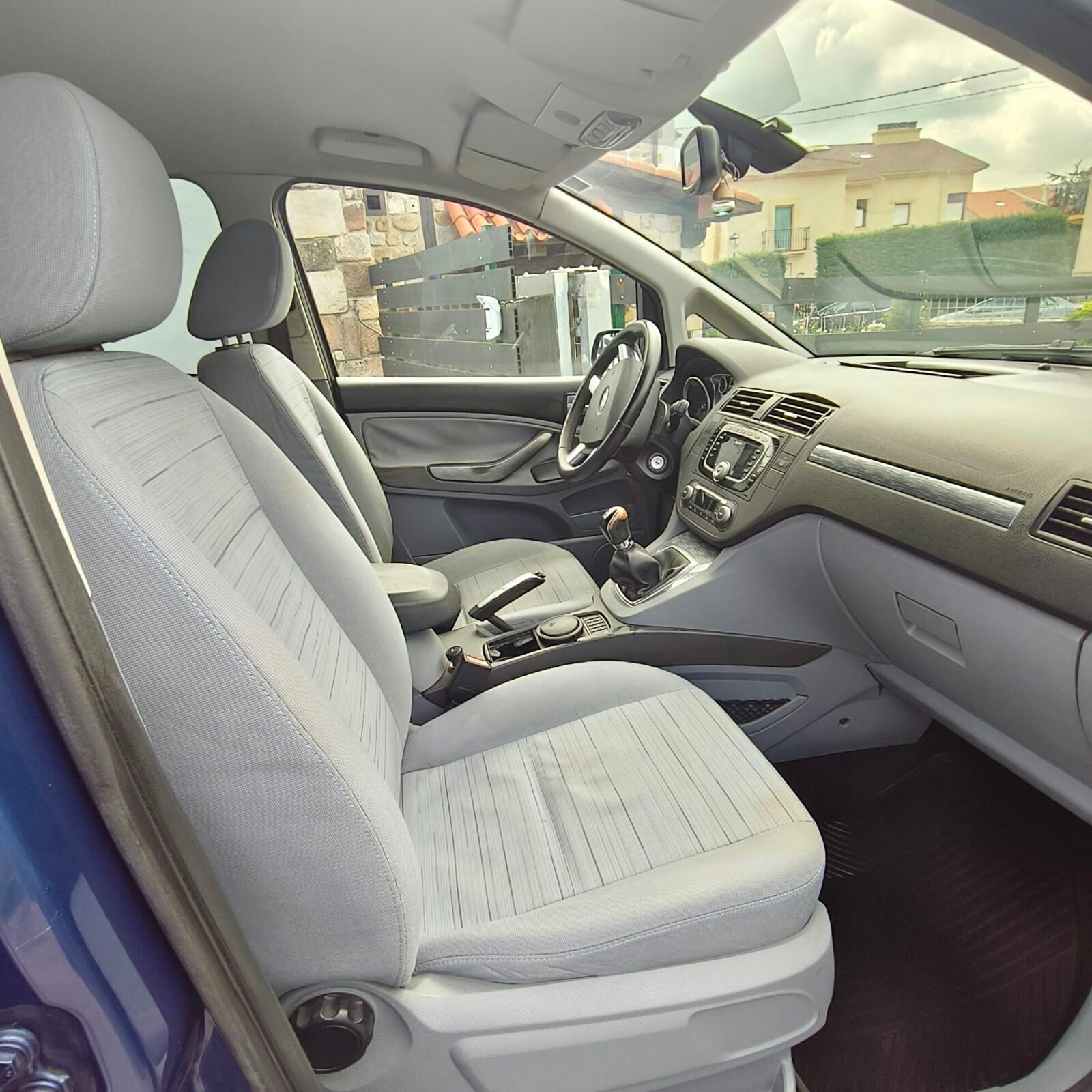 FORD CMAX 2.0 DCI POWERSHIFT GHIA