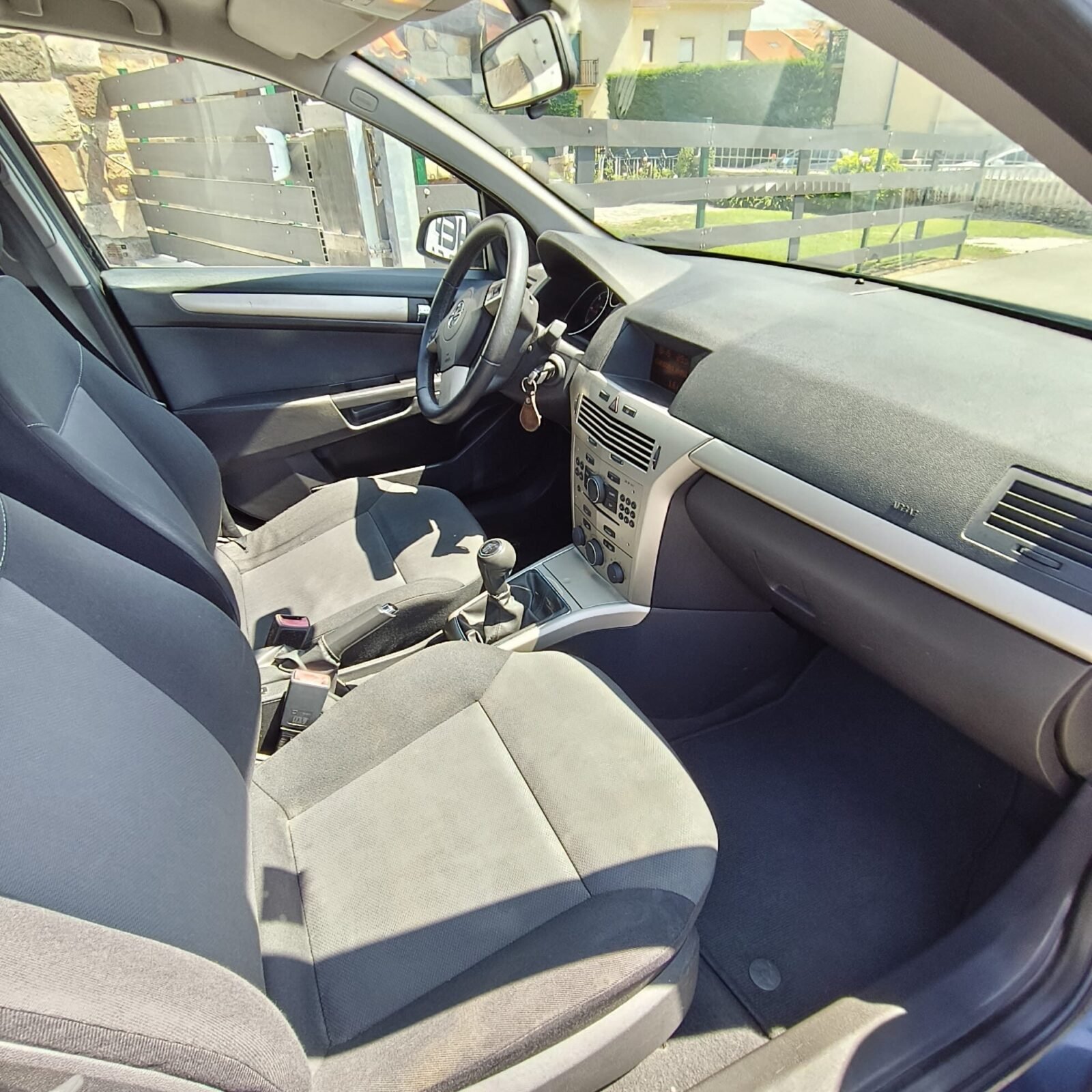 OPEL Astra 1.8i