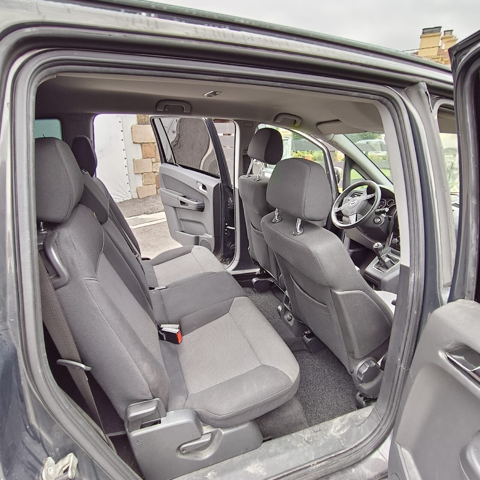 OPEL Zafira 1.6i FAMILY