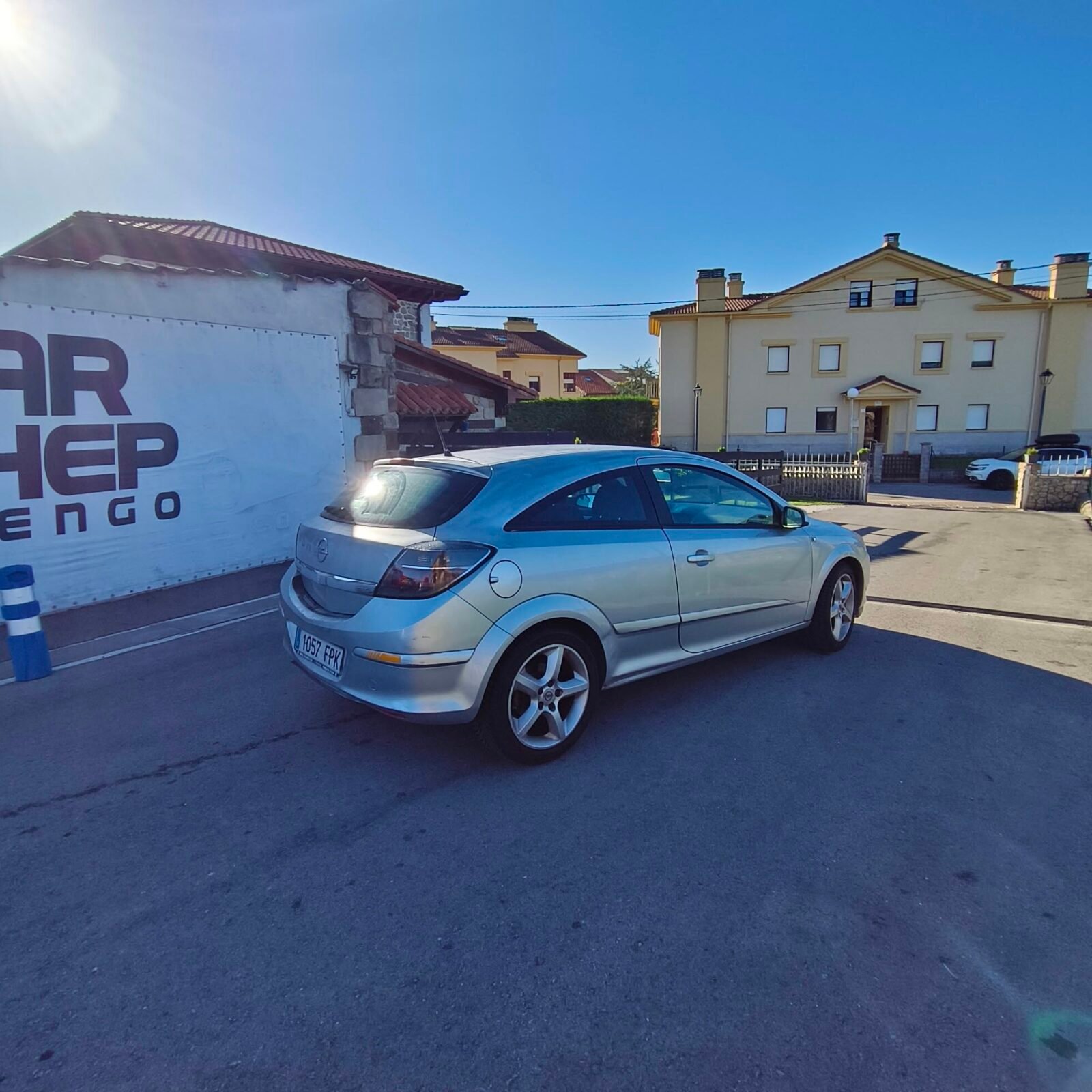 OPEL Astra 1.6 GTC 