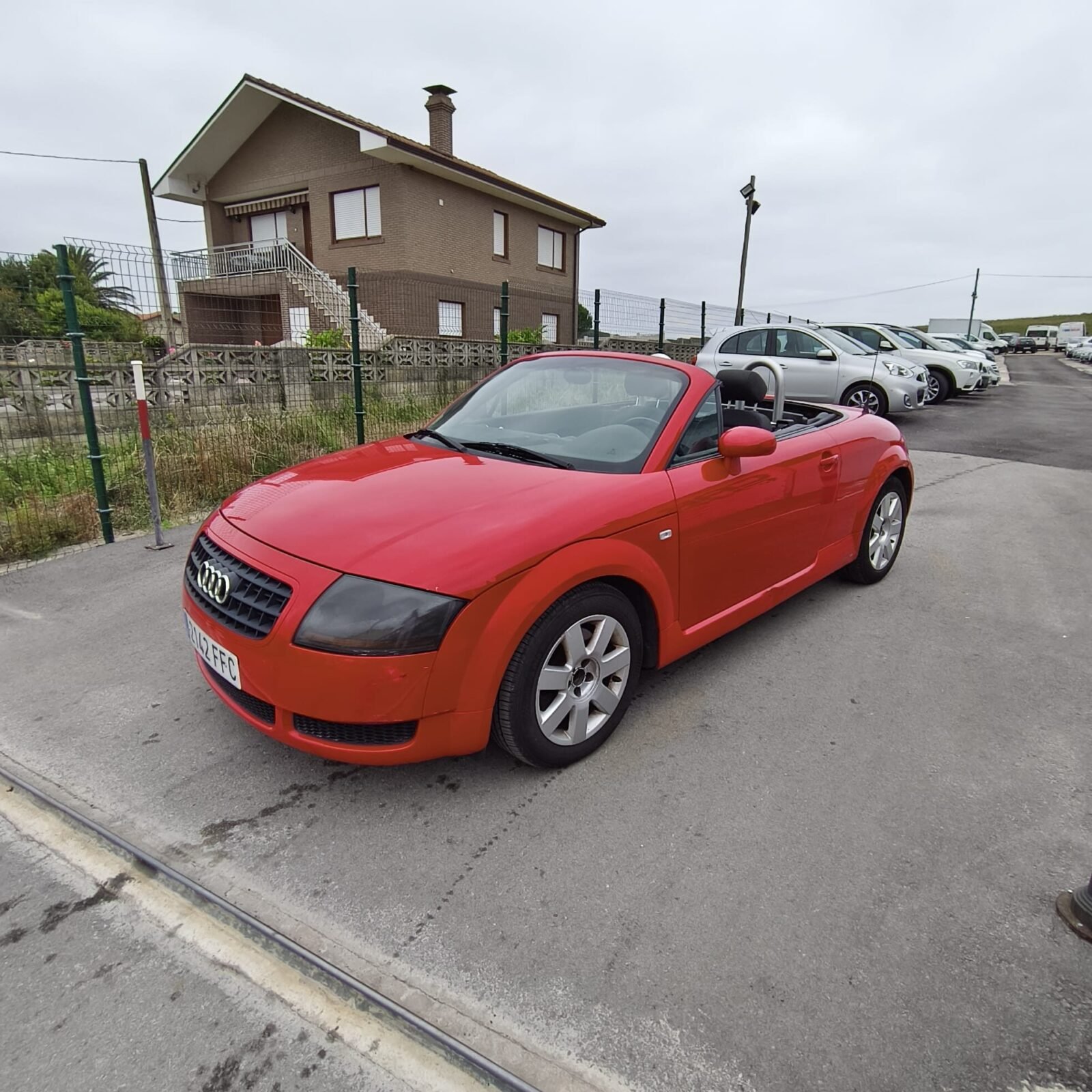 AUDI TT 1.8i ROADSTER