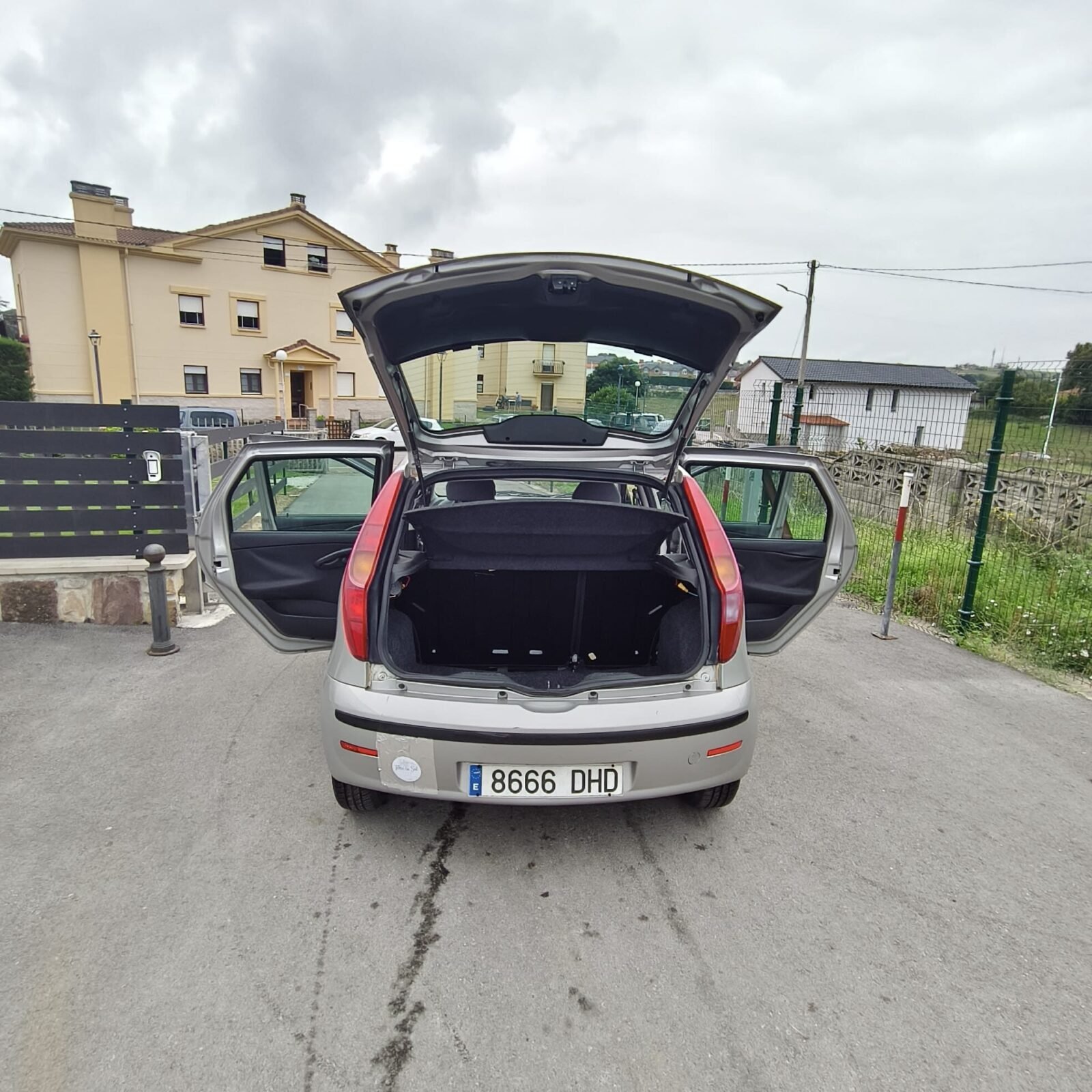 FIAT PUNTO 1.2 8V