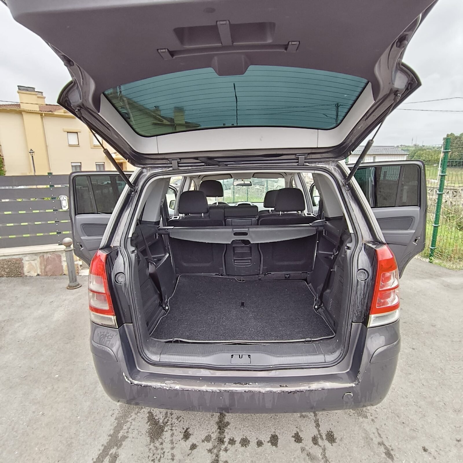 OPEL Zafira 1.6i FAMILY