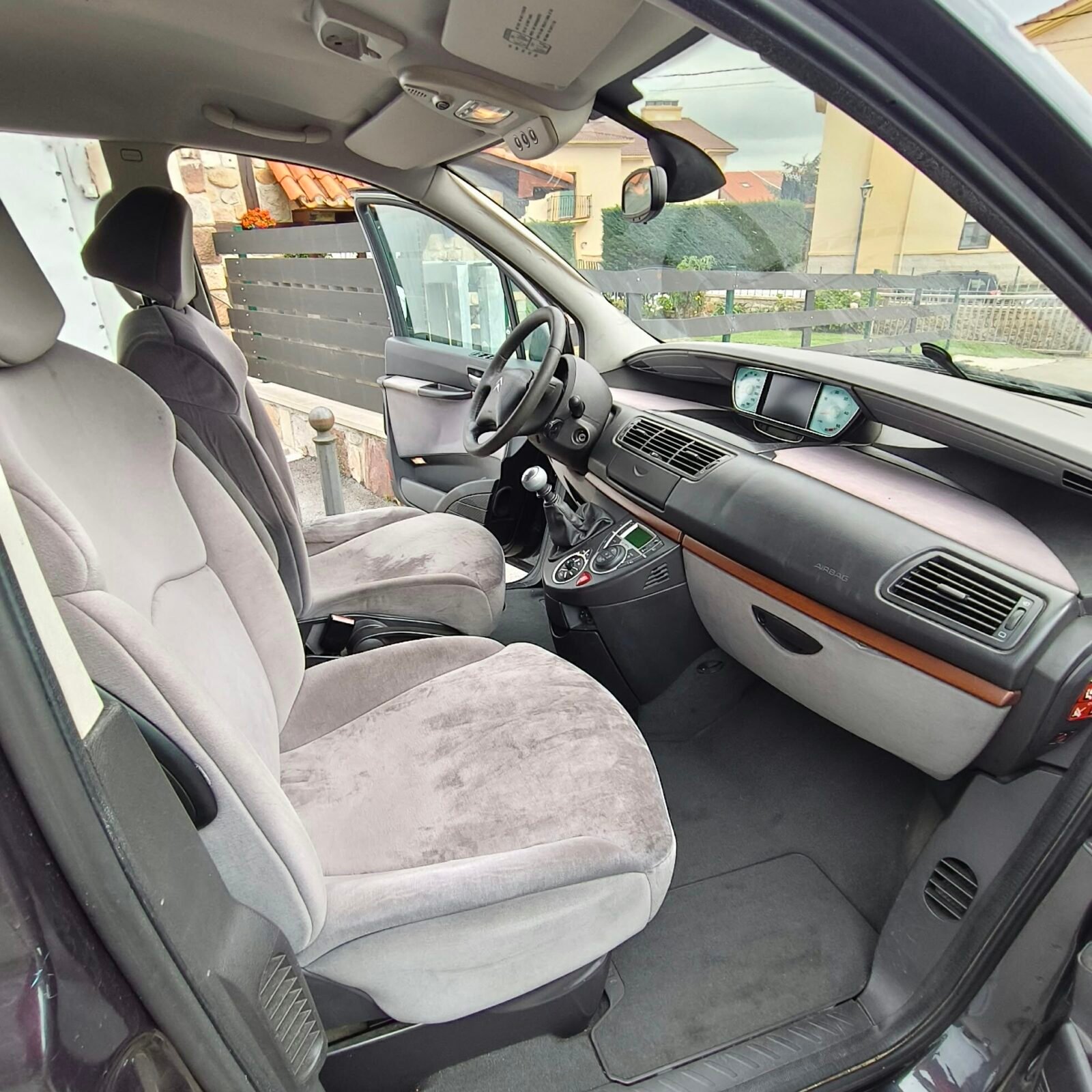 CITROEN C8 2.2 HDI PREMIER II