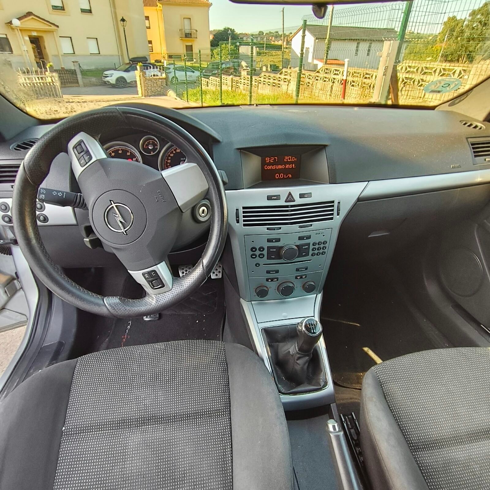 OPEL Astra 1.6 GTC 