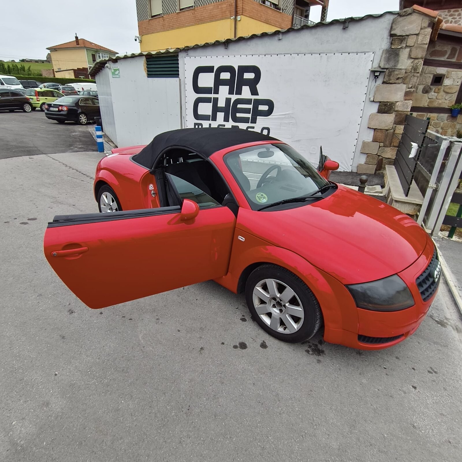 AUDI TT 1.8i ROADSTER