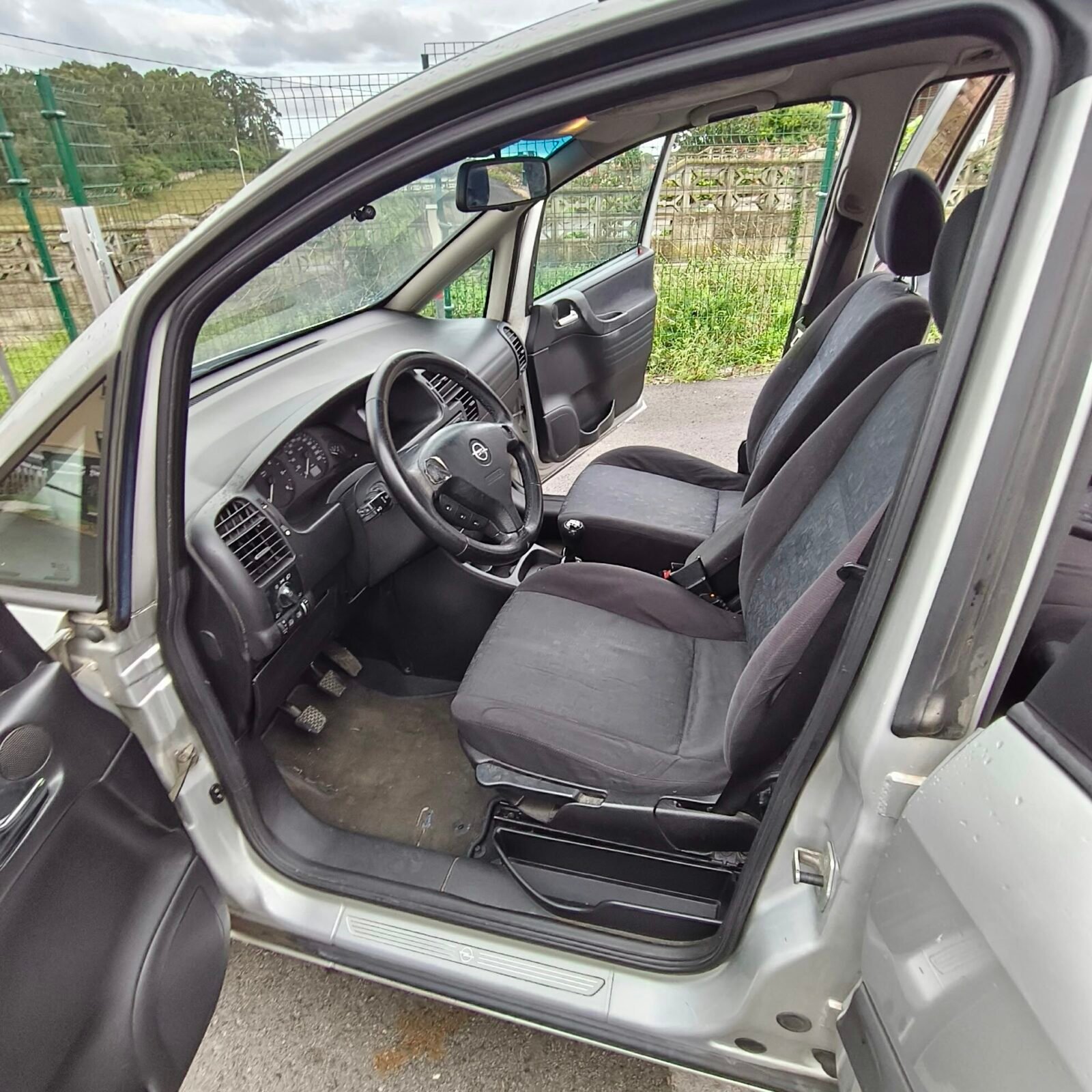 OPEL Zafira 2.0 Dti 16v Elegance