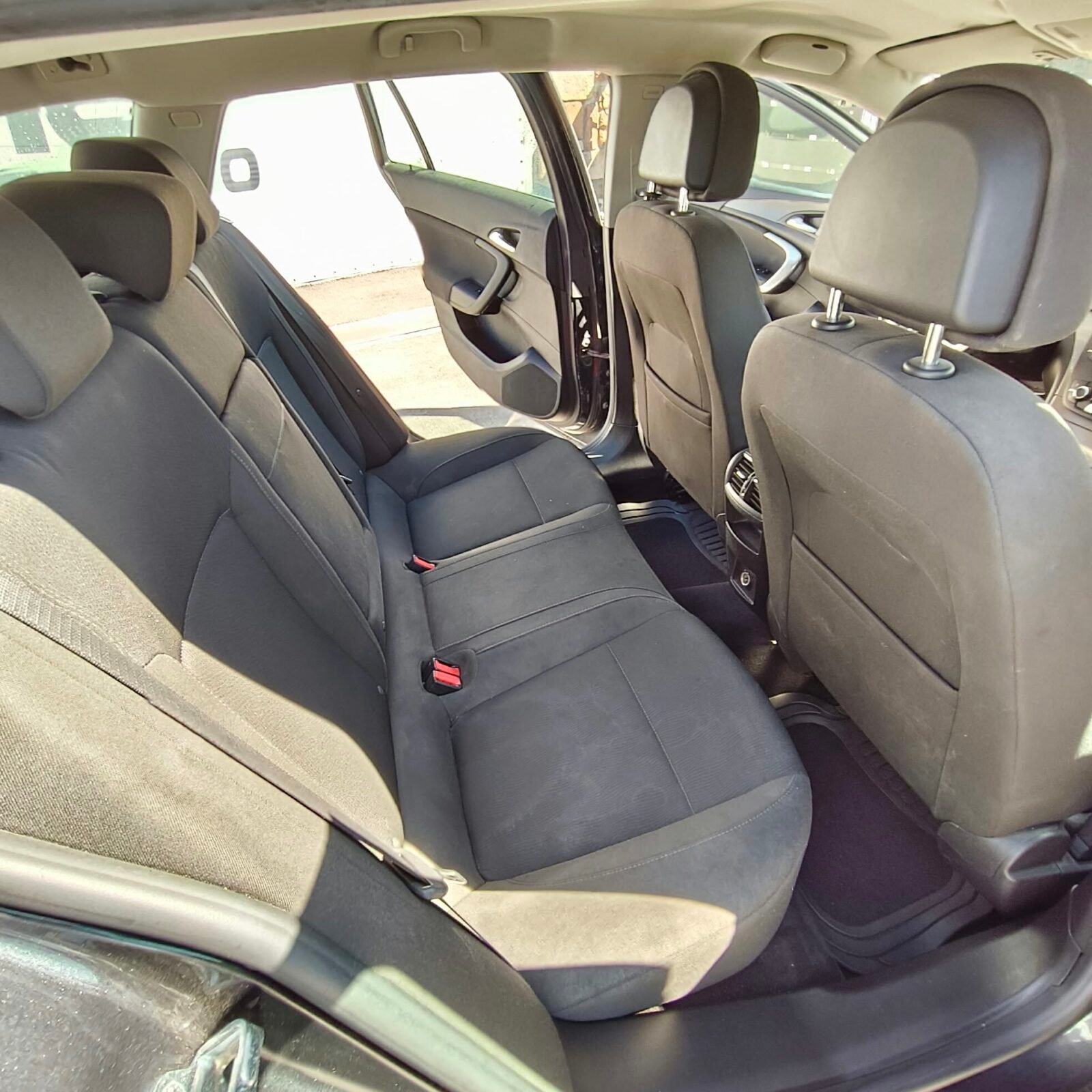 OPEL INSIGNIA 1.8 16v Edition