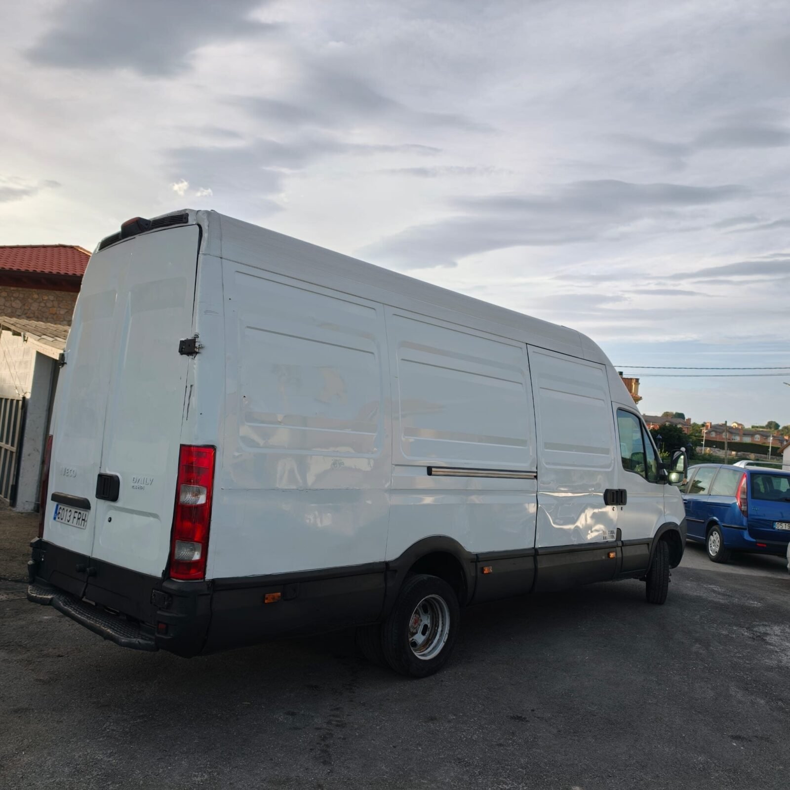 IVECO DAILY CABINA 35C12  2.3TD