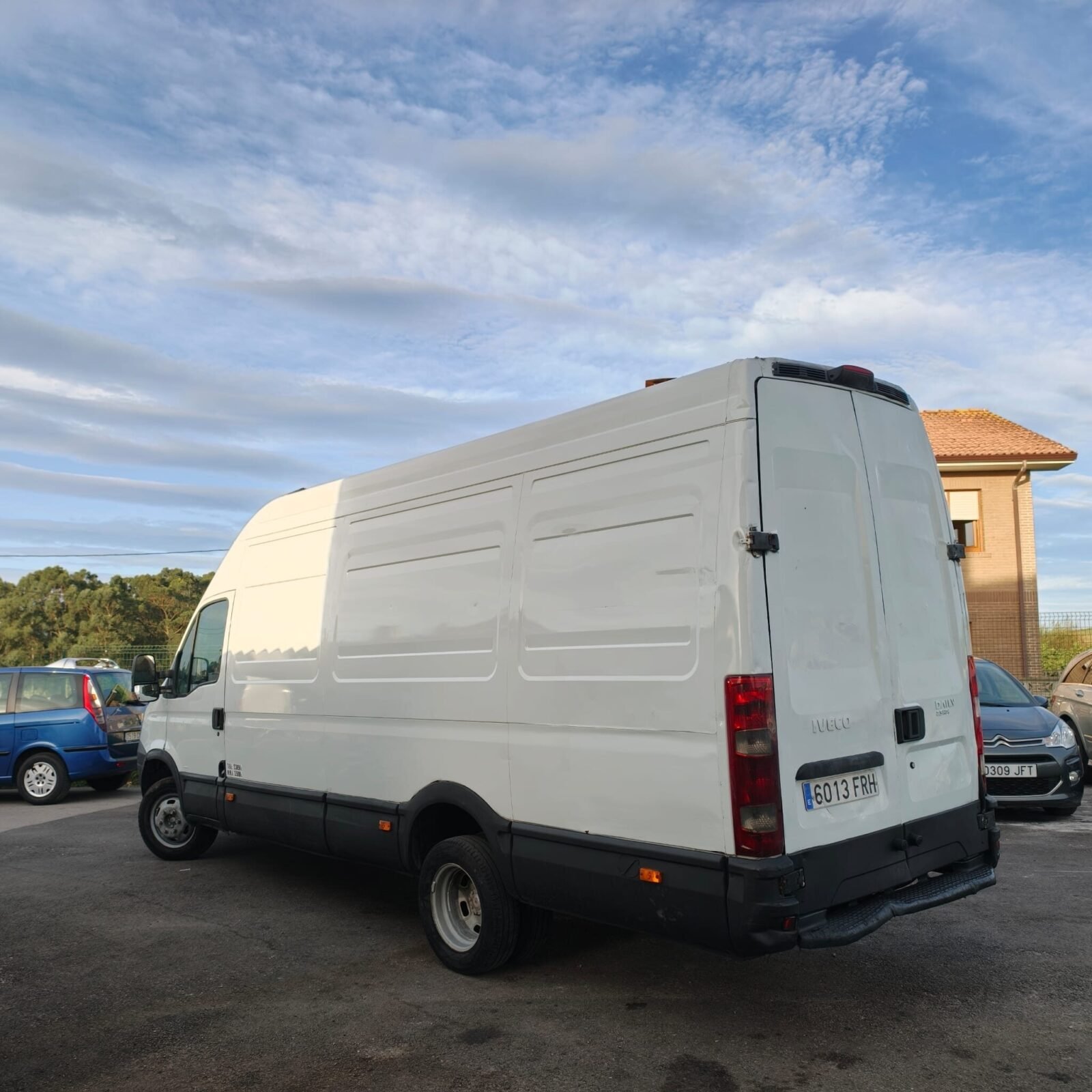 IVECO DAILY CABINA 35C12  2.3TD
