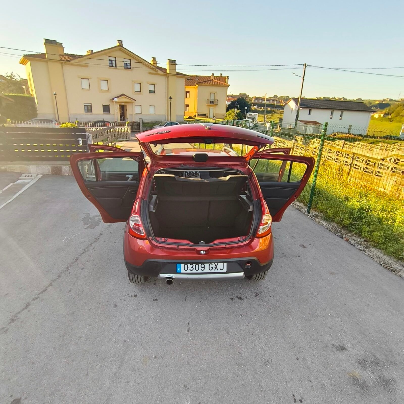 DACIA SANDERO Laureate 1.5 dCi