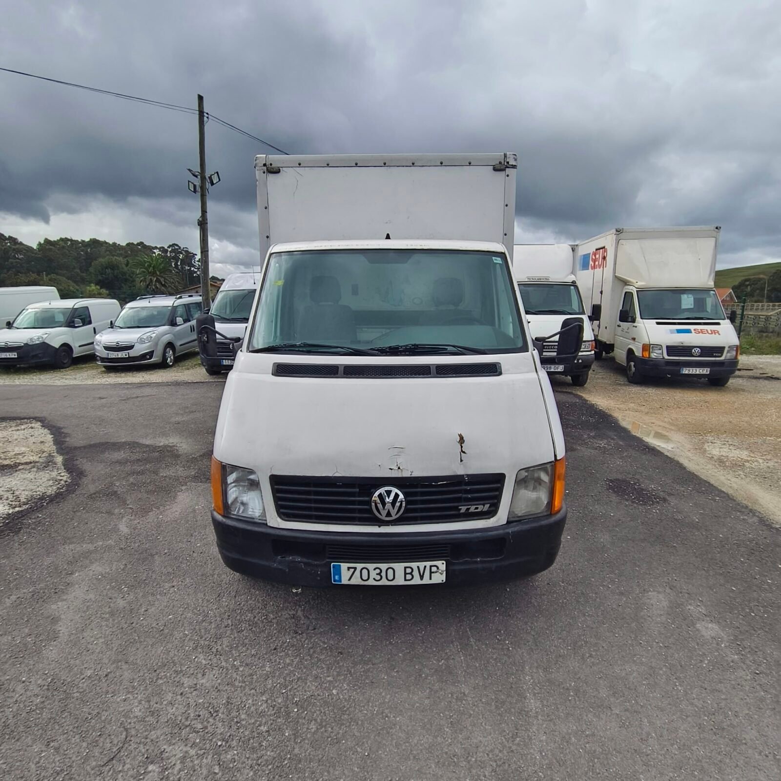 VOLKSWAGEN LT 28 Furgon 2.5 TDI