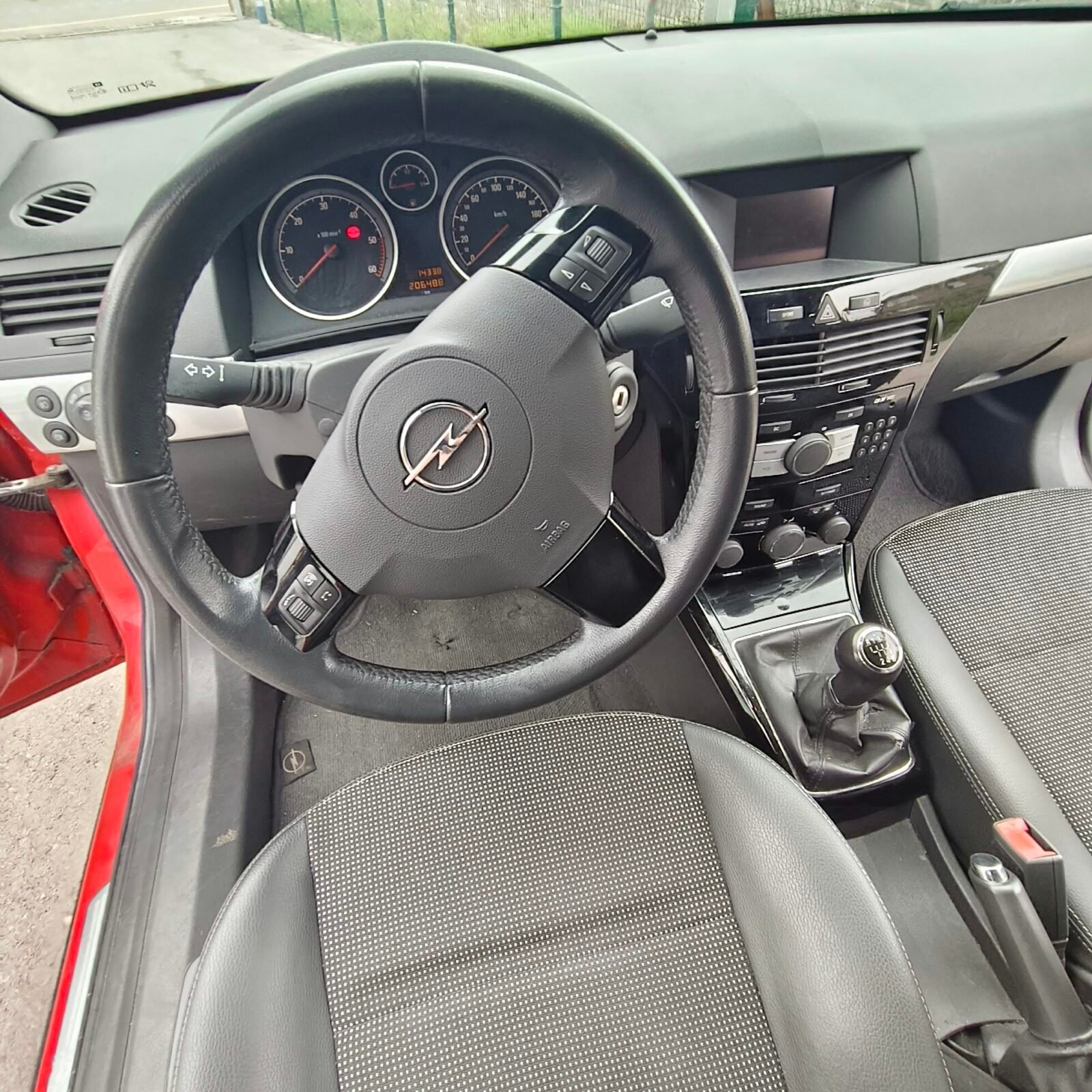 OPEL Astra GTC 1.9 CDTI 16V