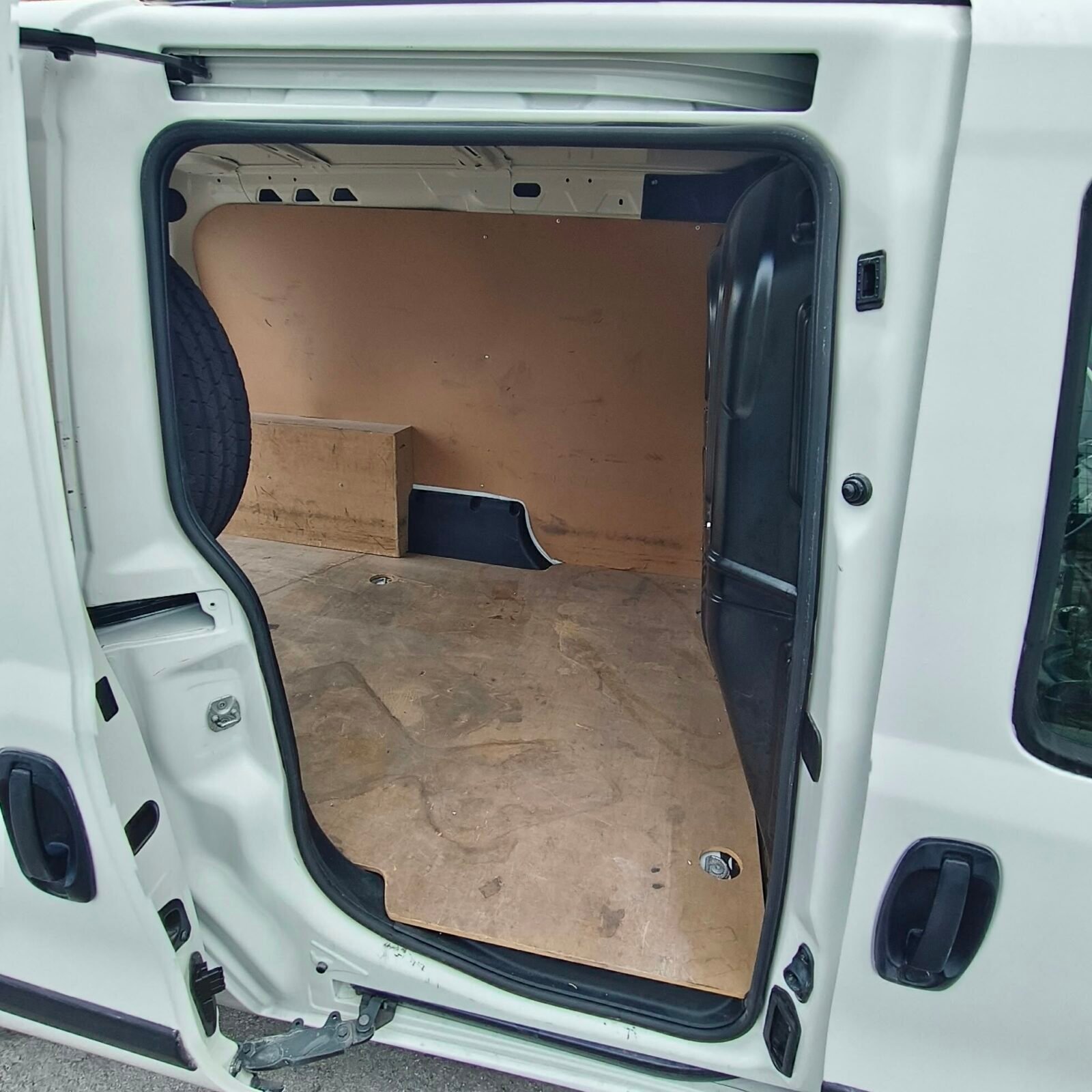 FIAT DOBLÓ Cargo Cargo Maxi SX 1.4 Tjet 89kW GNC